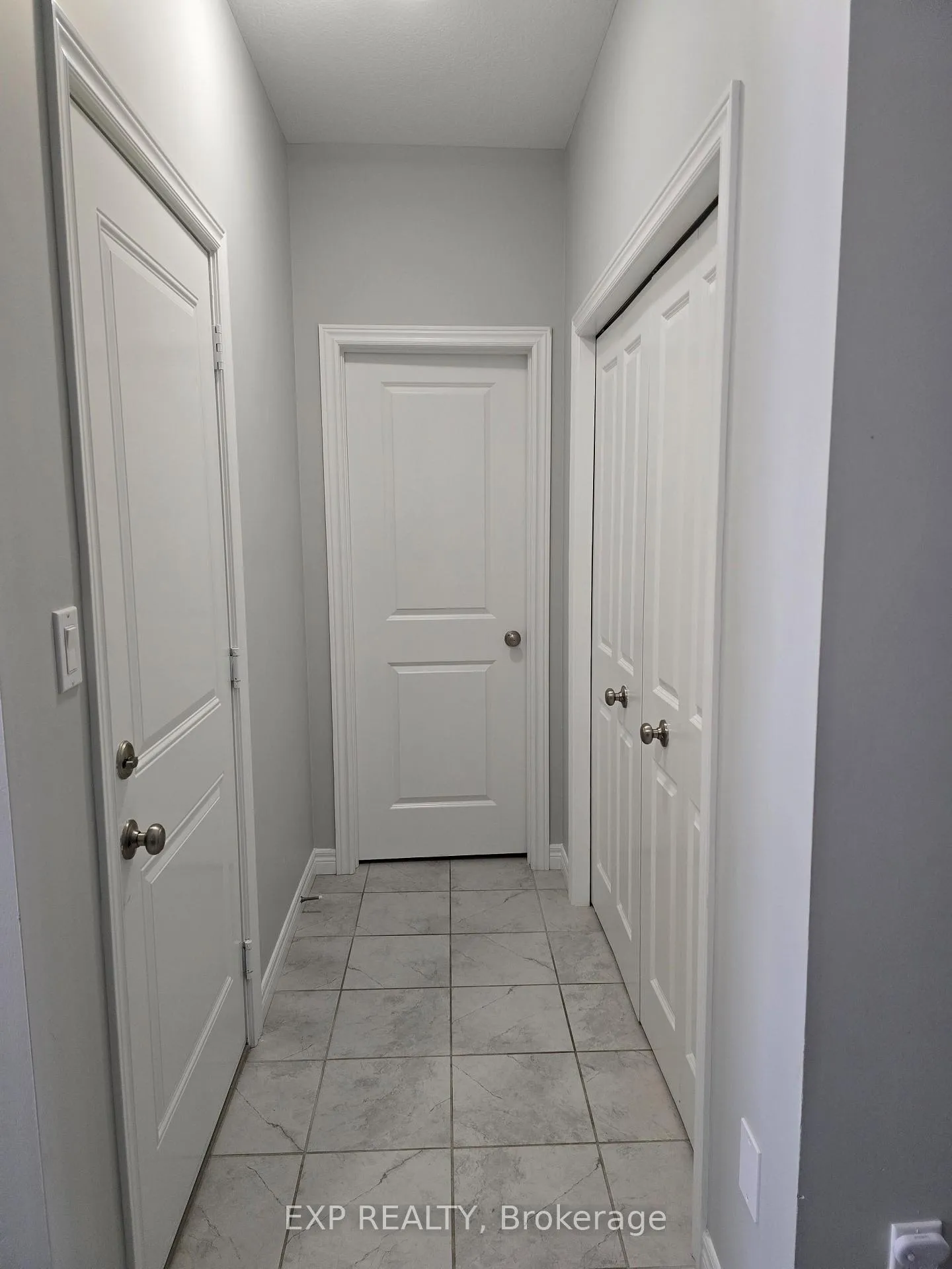 Photo 3 of 166 Rivertrail Avenue, Kitchener — HOMEH