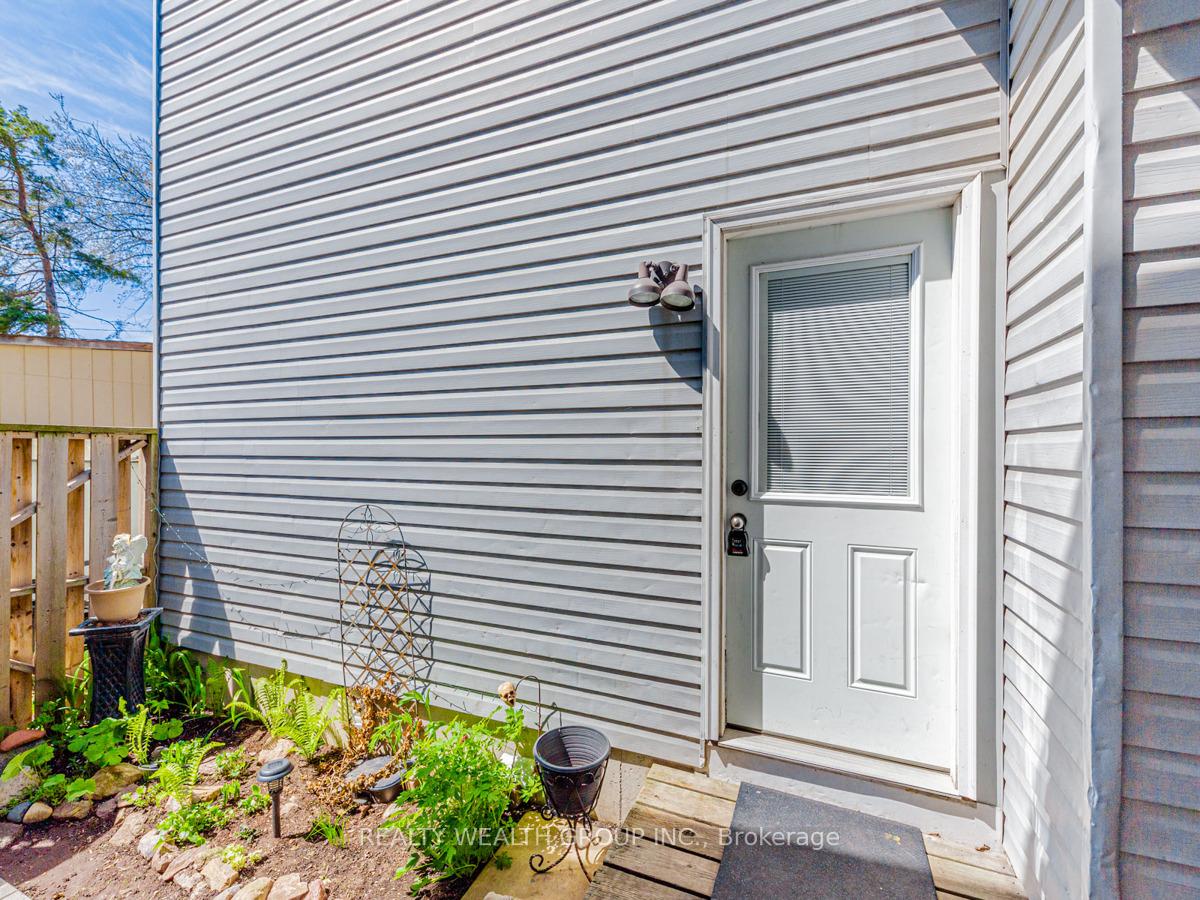 Photo 23 of Unit Bsmt, 187 Bayview Avenue, Georgina, Keswick South — HOMEH