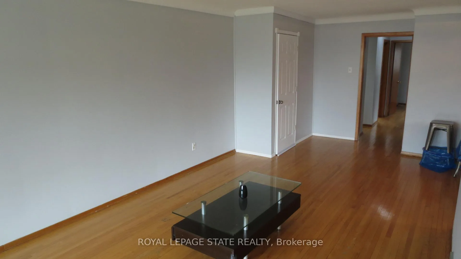 Photo 6 of Unit Upper, 22 Catalina Drive, Hamilton, Greenford — HOMEH