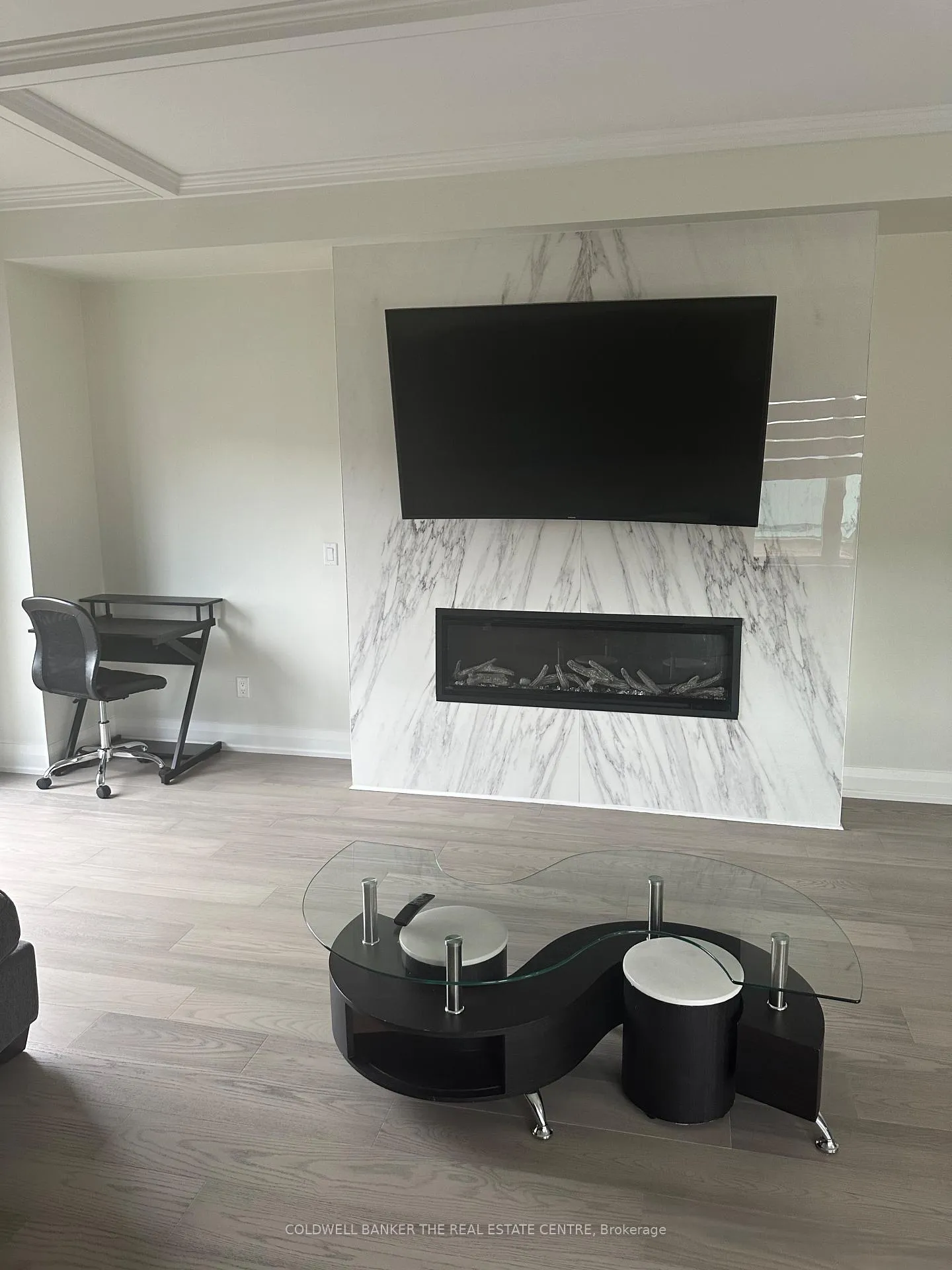 Photo 15 of 35 Gerry Henry Lane, Clarington, Courtice — HOMEH