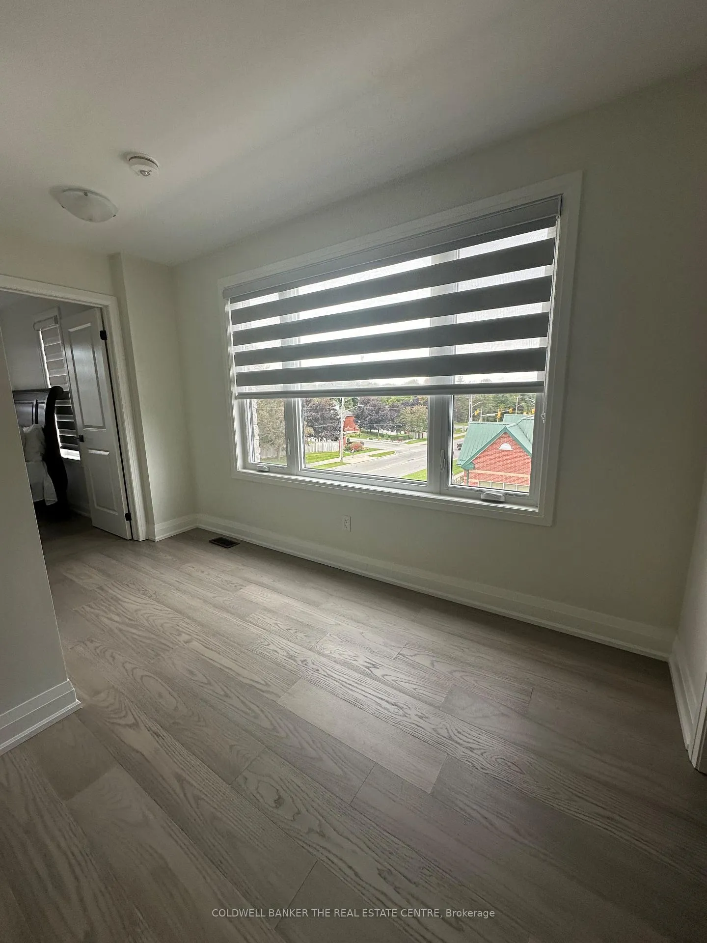Photo 23 of 35 Gerry Henry Lane, Clarington, Courtice — HOMEH