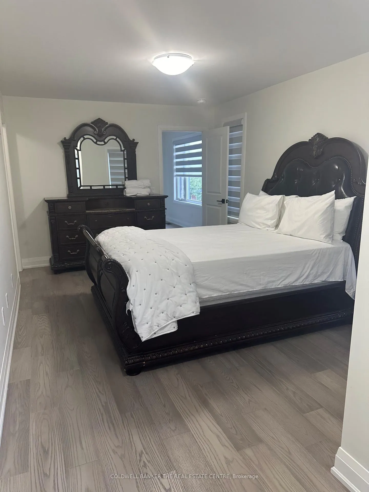 Photo 29 of 35 Gerry Henry Lane, Clarington, Courtice — HOMEH
