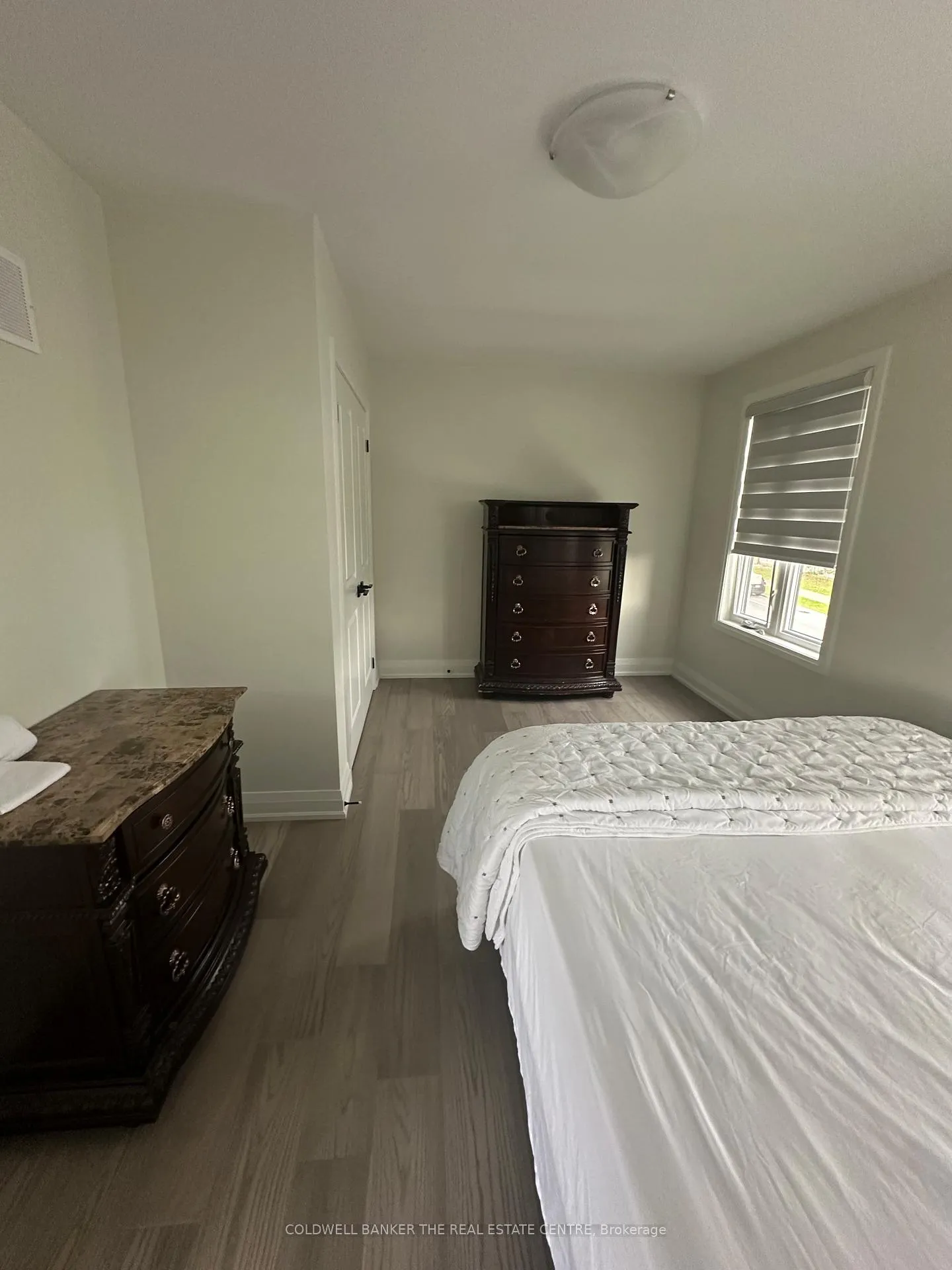 Photo 36 of 35 Gerry Henry Lane, Clarington, Courtice — HOMEH