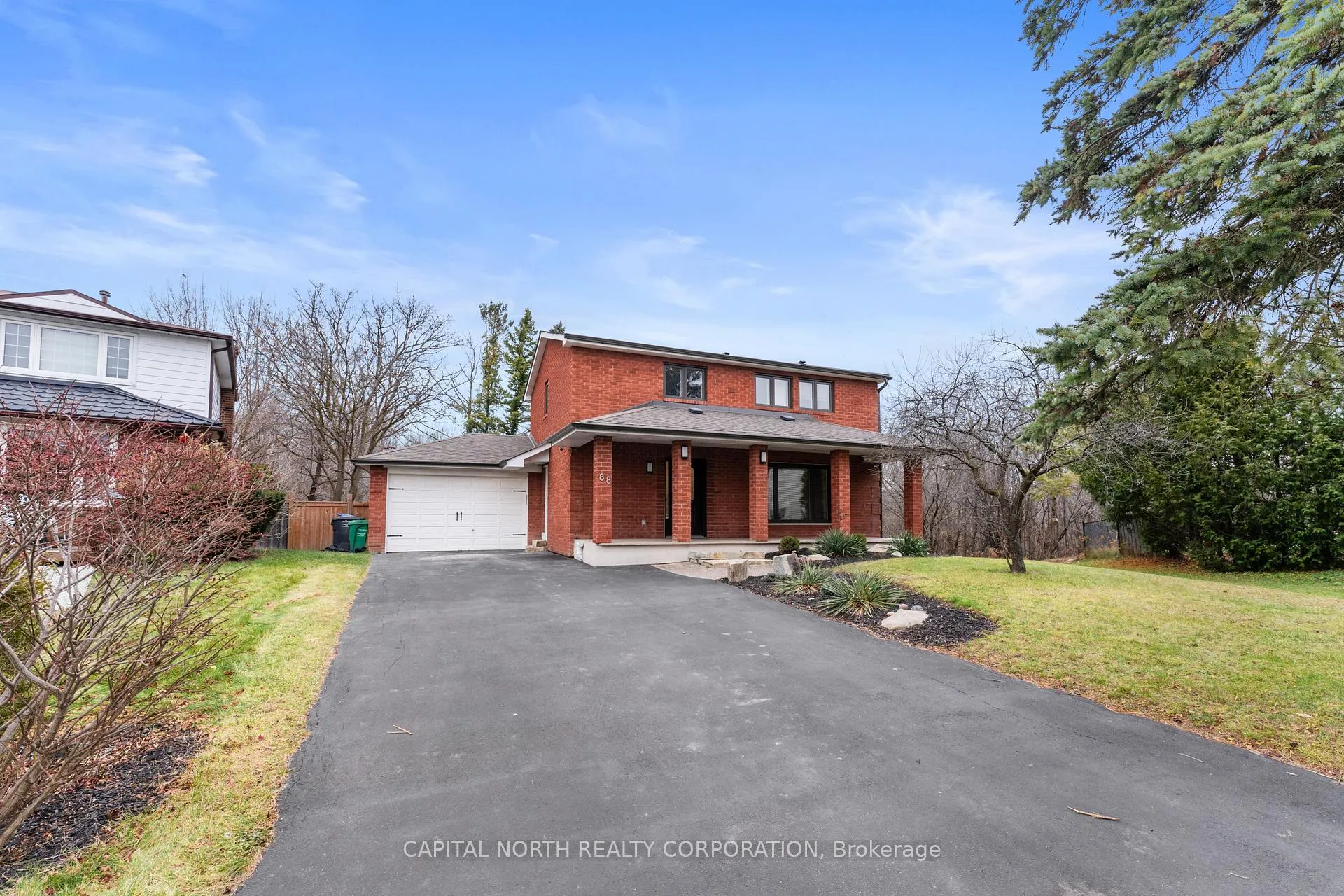Photo 2 of 88 Downey Drive, Caledon, Bolton East — HOMEH