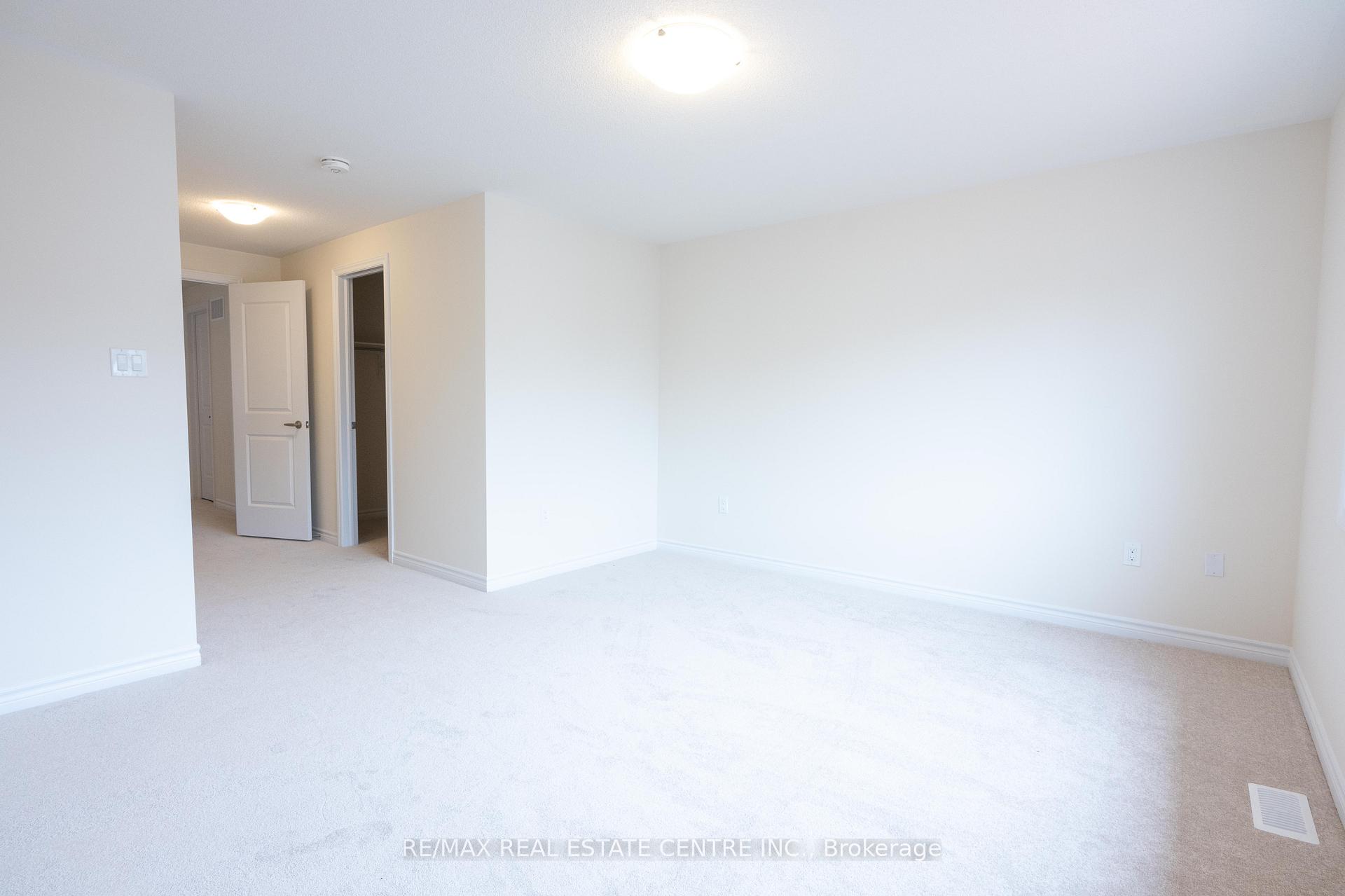 Photo 33 of 125 Molozzi Street, Erin — HOMEH