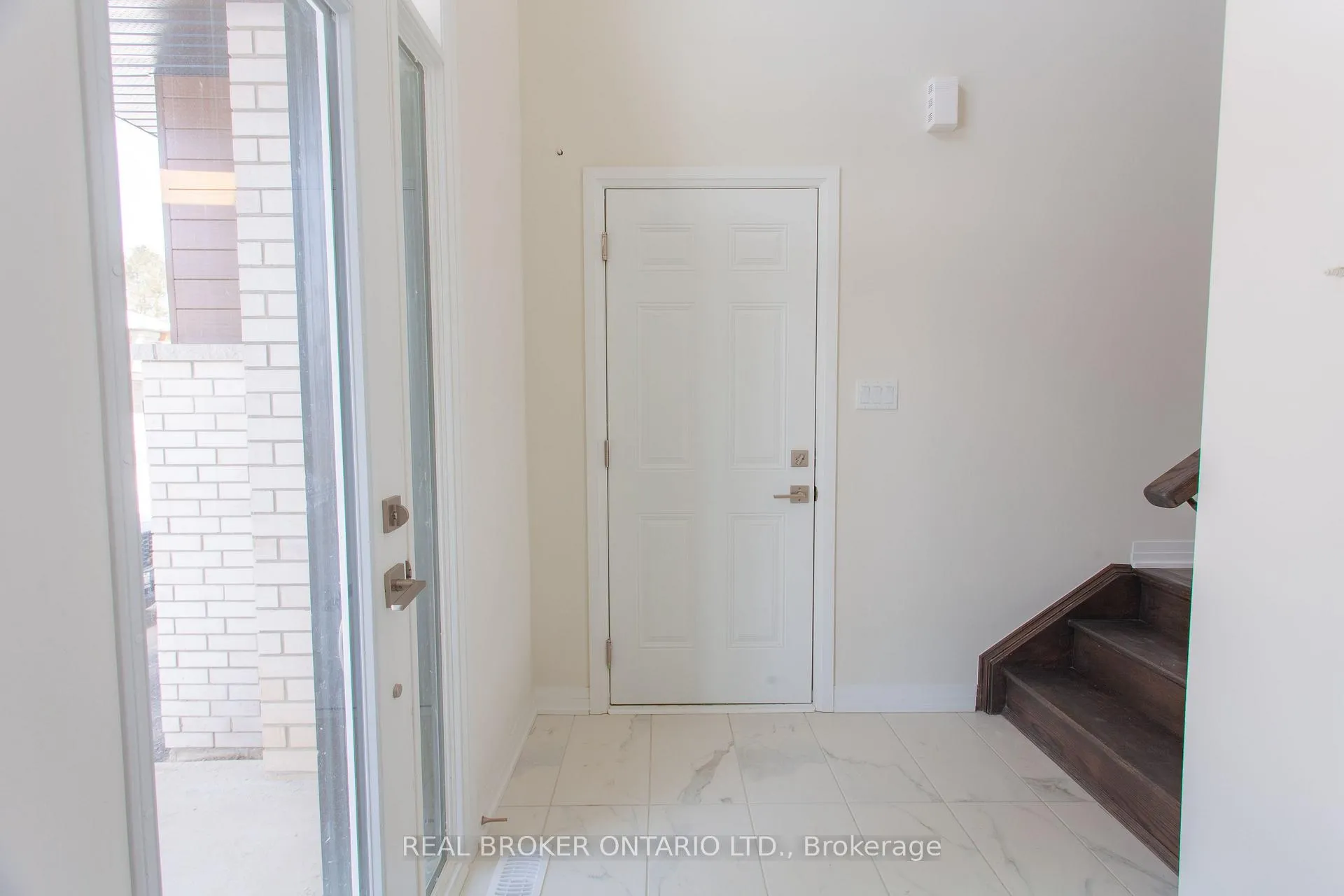Photo 5 of 3186 Searidge Street, Severn, West Shore — HOMEH