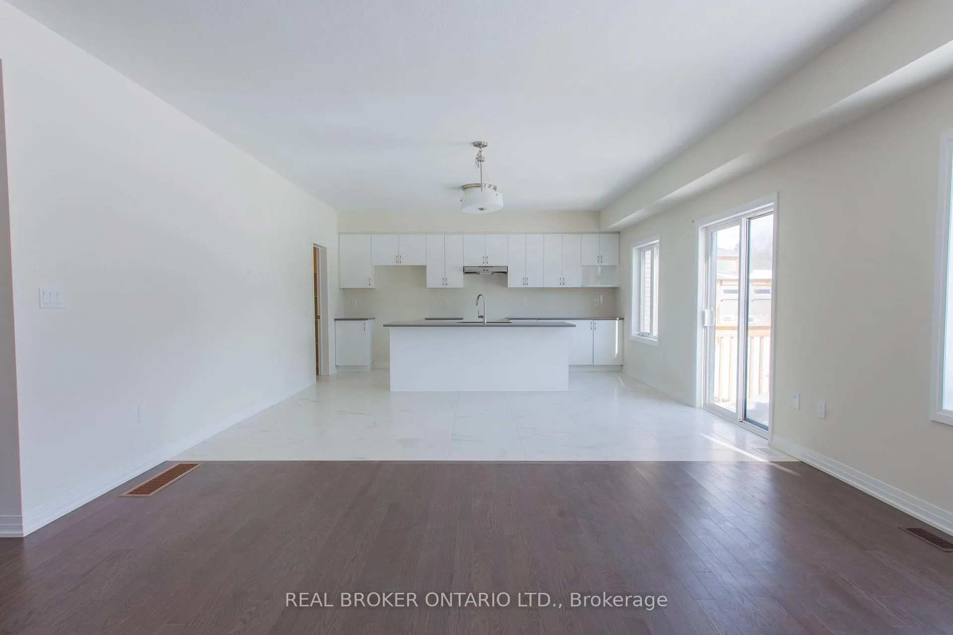 Photo 6 of 3186 Searidge Street, Severn, West Shore — HOMEH