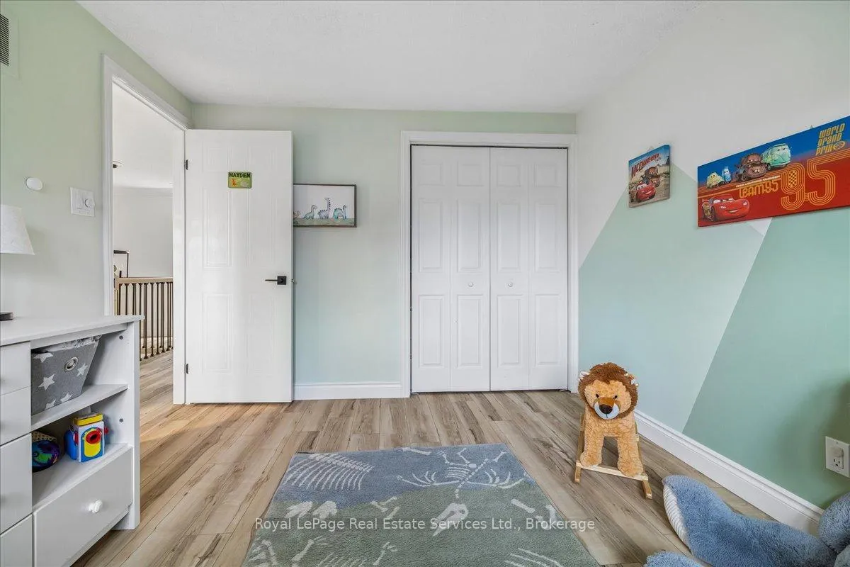 Photo 22 of 3231 Pinemeadow Drive, Burlington, Headon — HOMEH