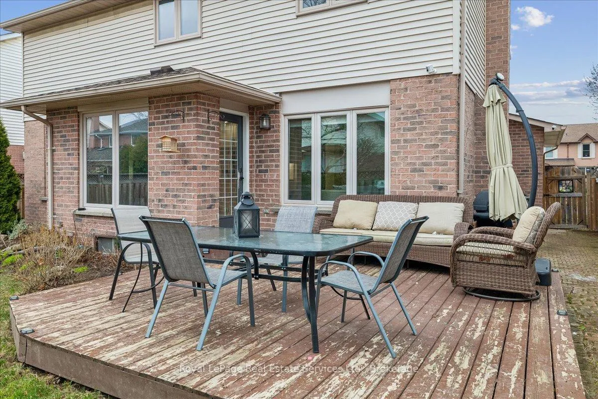 Photo 31 of 3231 Pinemeadow Drive, Burlington, Headon — HOMEH