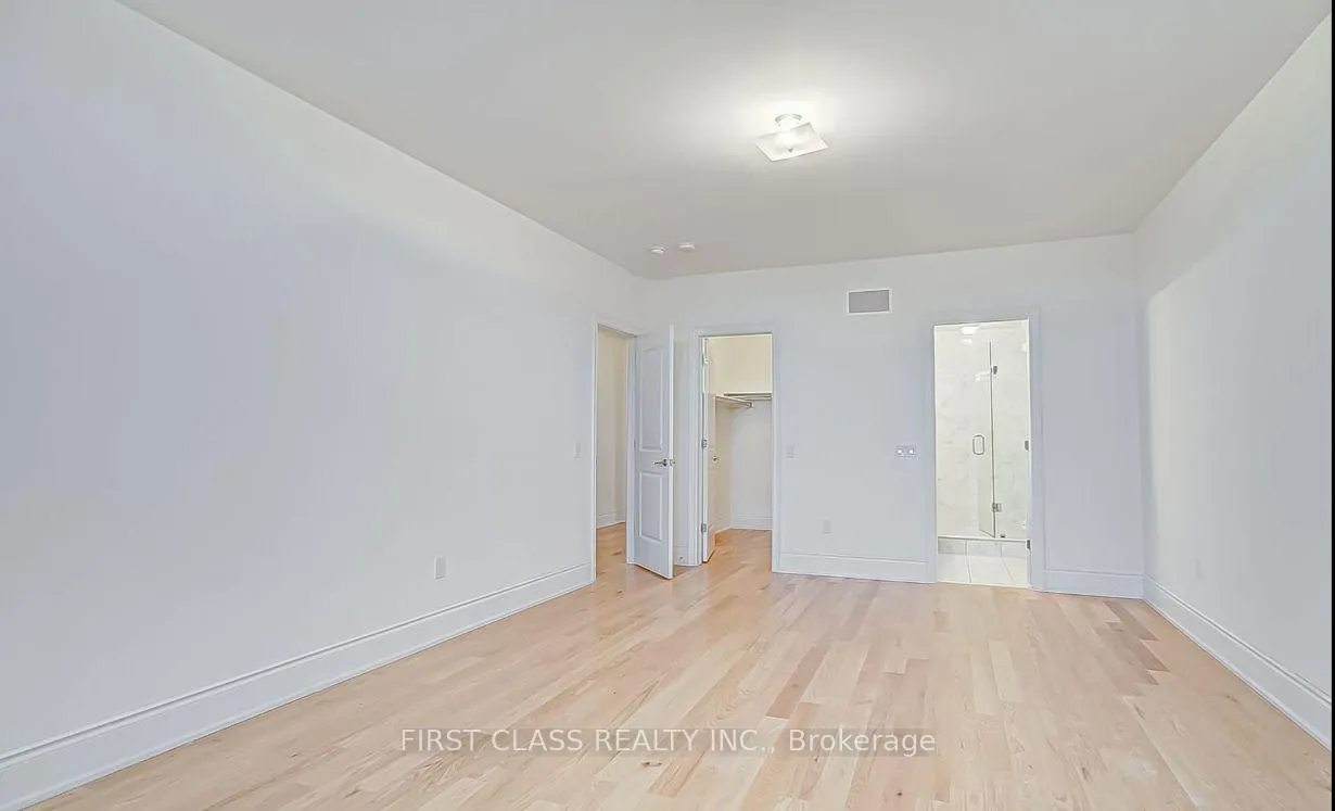 Photo 20 of 265 Woodgate Pines Drive, Vaughan, Kleinburg — HOMEH