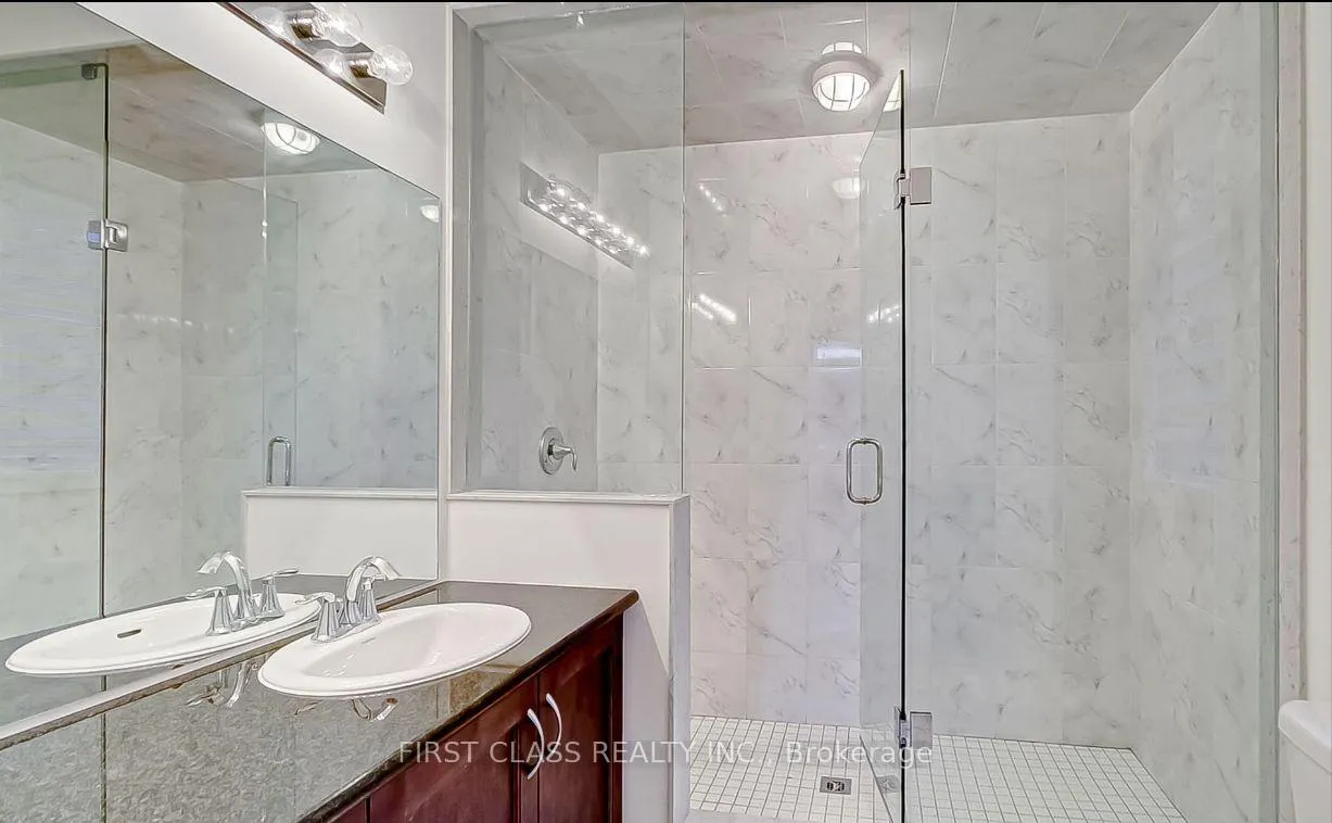 Photo 21 of 265 Woodgate Pines Drive, Vaughan, Kleinburg — HOMEH