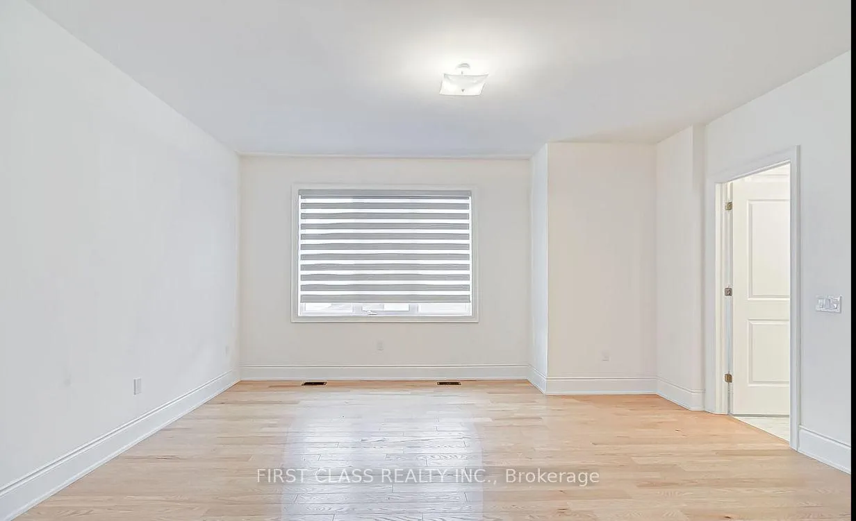 Photo 22 of 265 Woodgate Pines Drive, Vaughan, Kleinburg — HOMEH