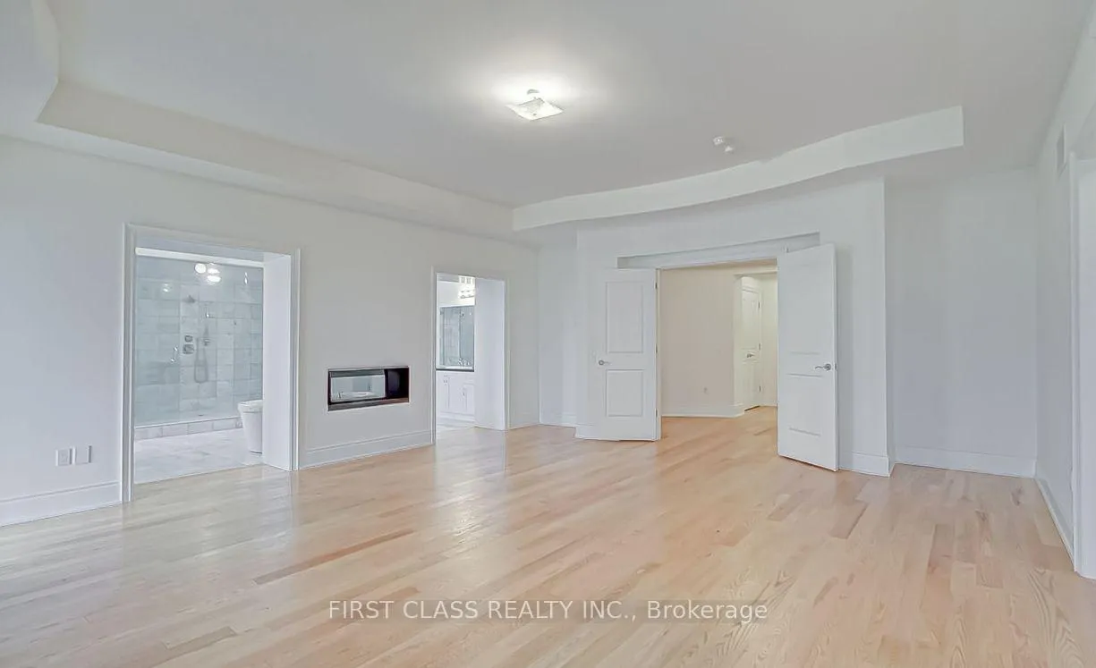 Photo 28 of 265 Woodgate Pines Drive, Vaughan, Kleinburg — HOMEH
