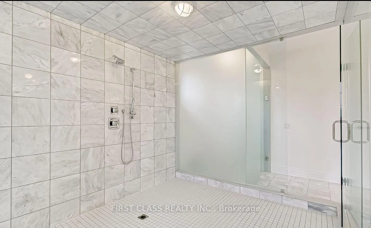 Photo 29 of 265 Woodgate Pines Drive, Vaughan, Kleinburg — HOMEH