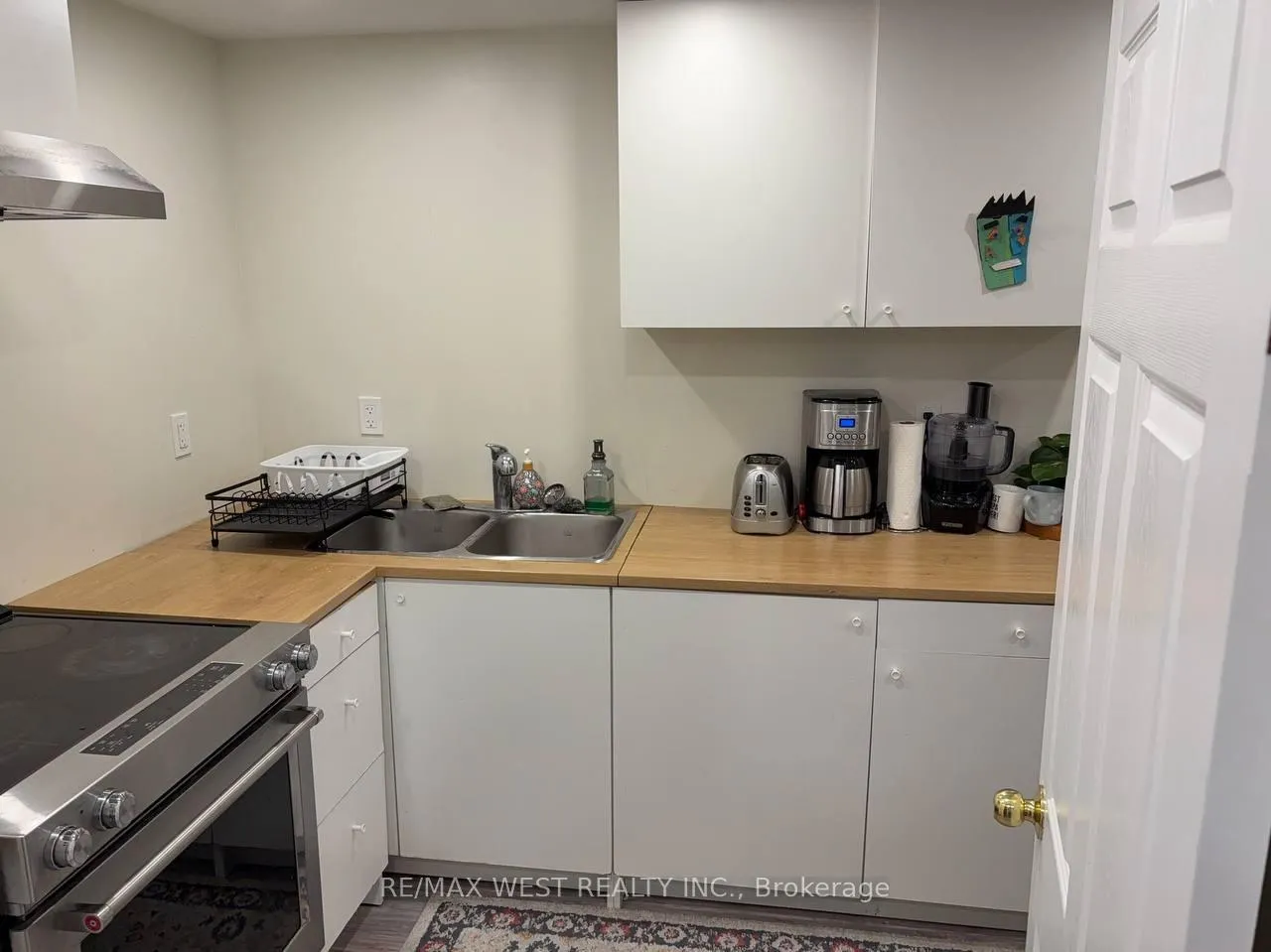 Photo 7 of 204 Borealis Avenue, Aurora, Bayview Northeast — HOMEH