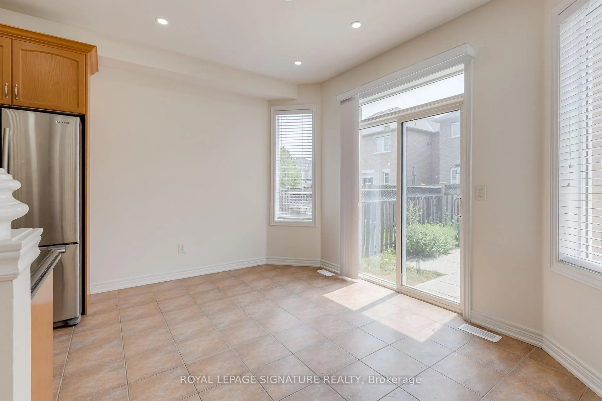 Photo 10 of 39 Hermitage Boulevard, Markham, Wismer — HOMEH