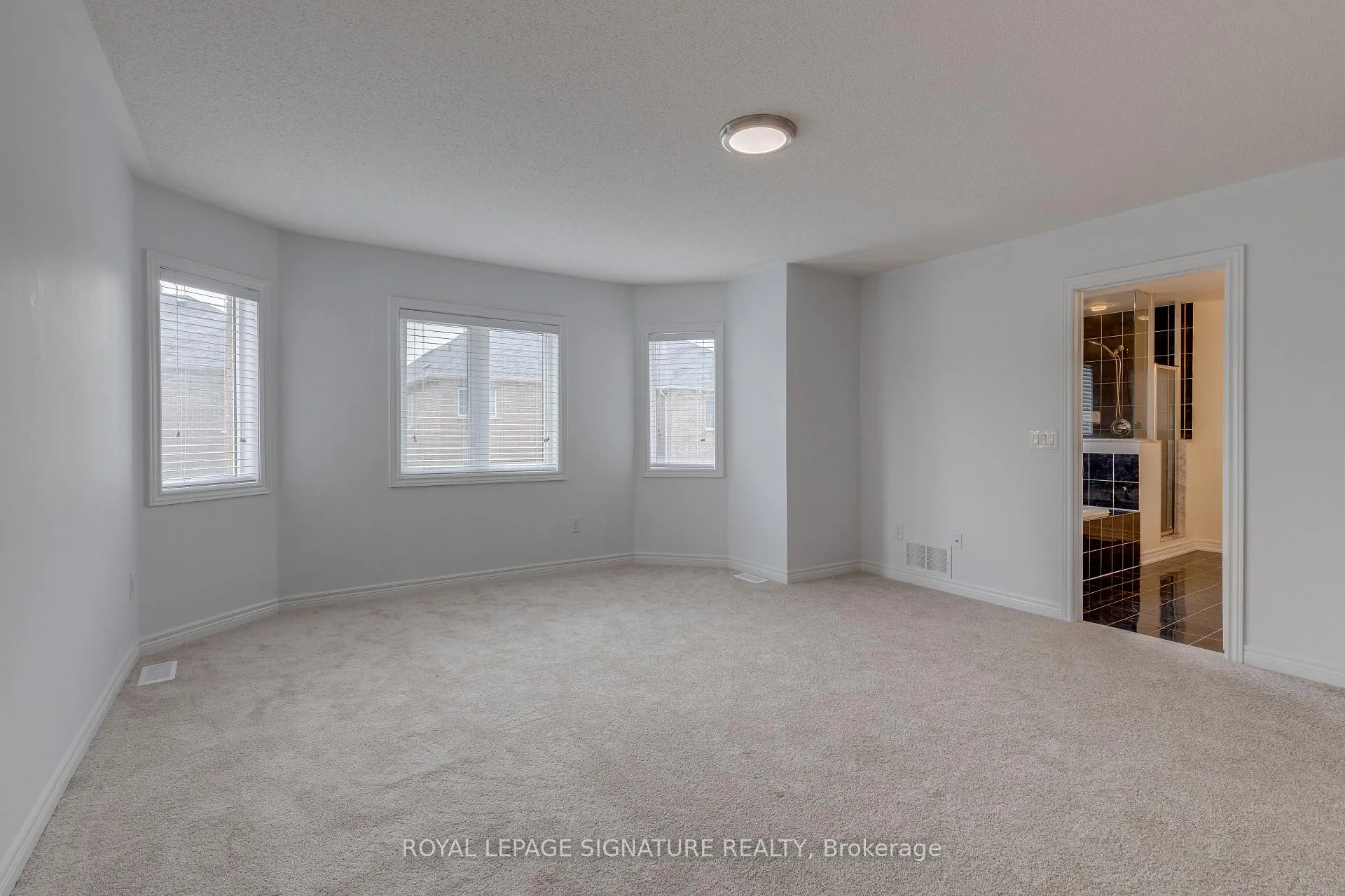 Photo 16 of 39 Hermitage Boulevard, Markham, Wismer — HOMEH