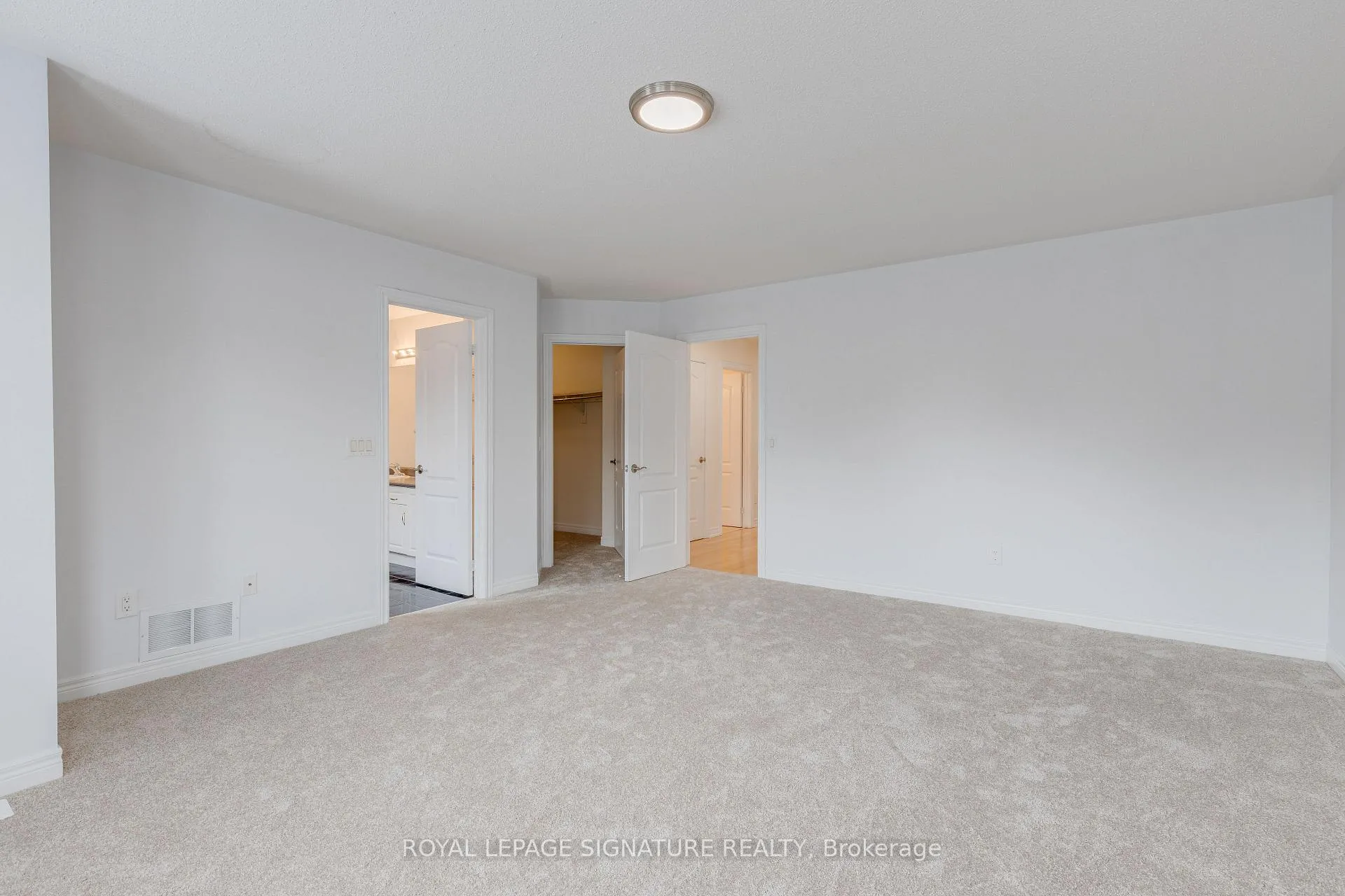 Photo 17 of 39 Hermitage Boulevard, Markham, Wismer — HOMEH