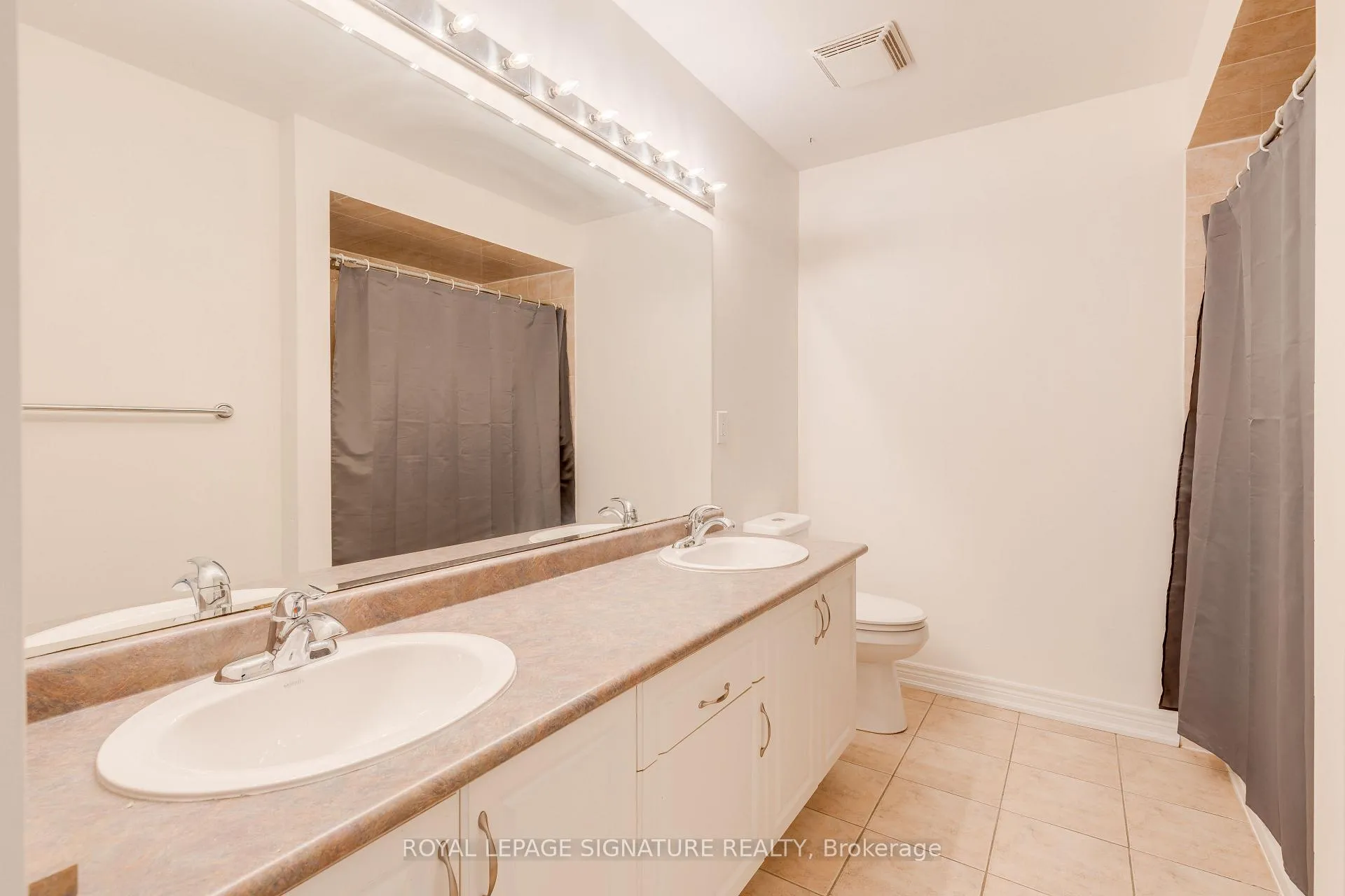 Photo 21 of 39 Hermitage Boulevard, Markham, Wismer — HOMEH