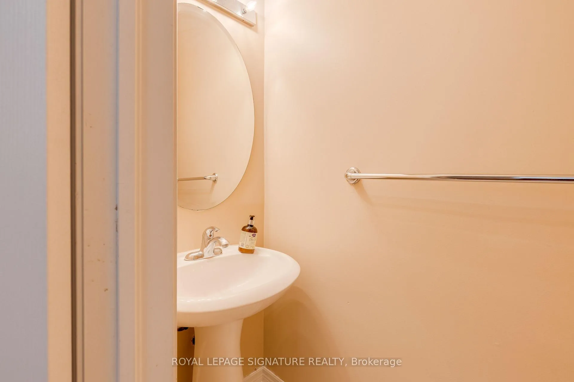 Photo 31 of 39 Hermitage Boulevard, Markham, Wismer — HOMEH