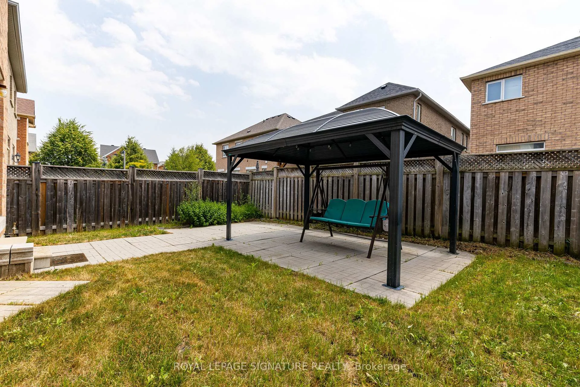 Photo 32 of 39 Hermitage Boulevard, Markham, Wismer — HOMEH
