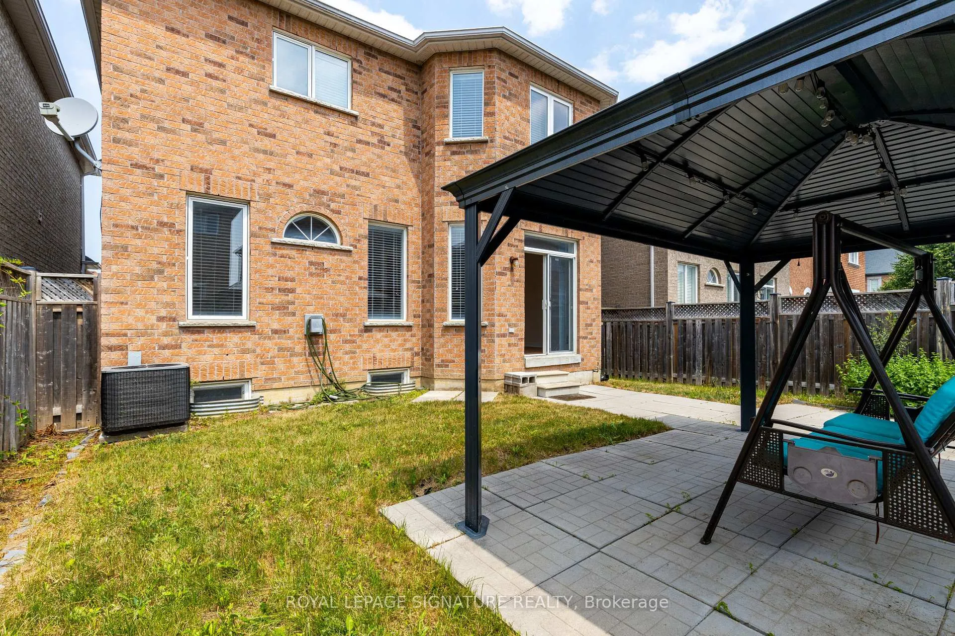 Photo 33 of 39 Hermitage Boulevard, Markham, Wismer — HOMEH