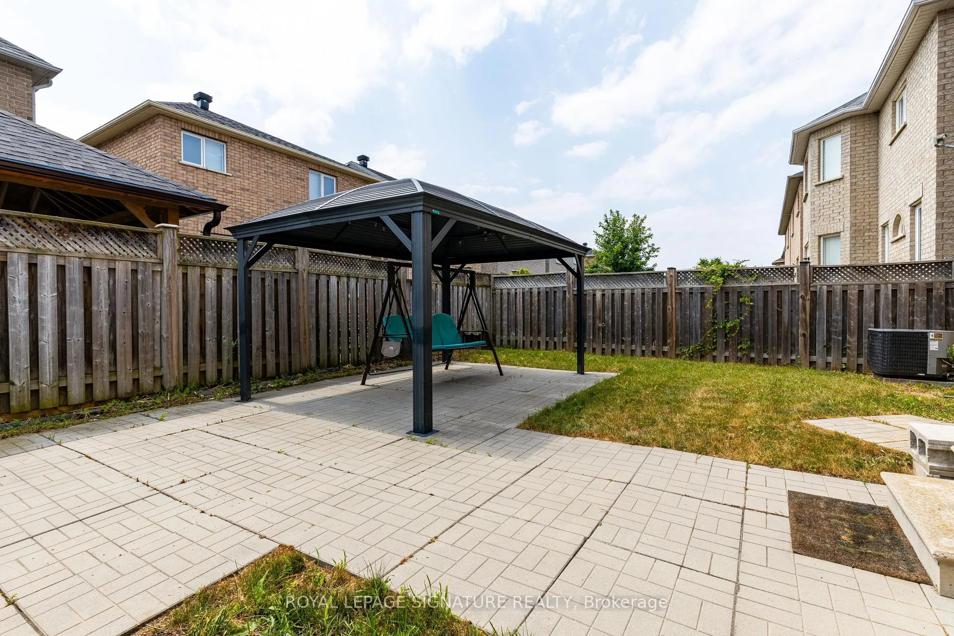 Photo 35 of 39 Hermitage Boulevard, Markham, Wismer — HOMEH