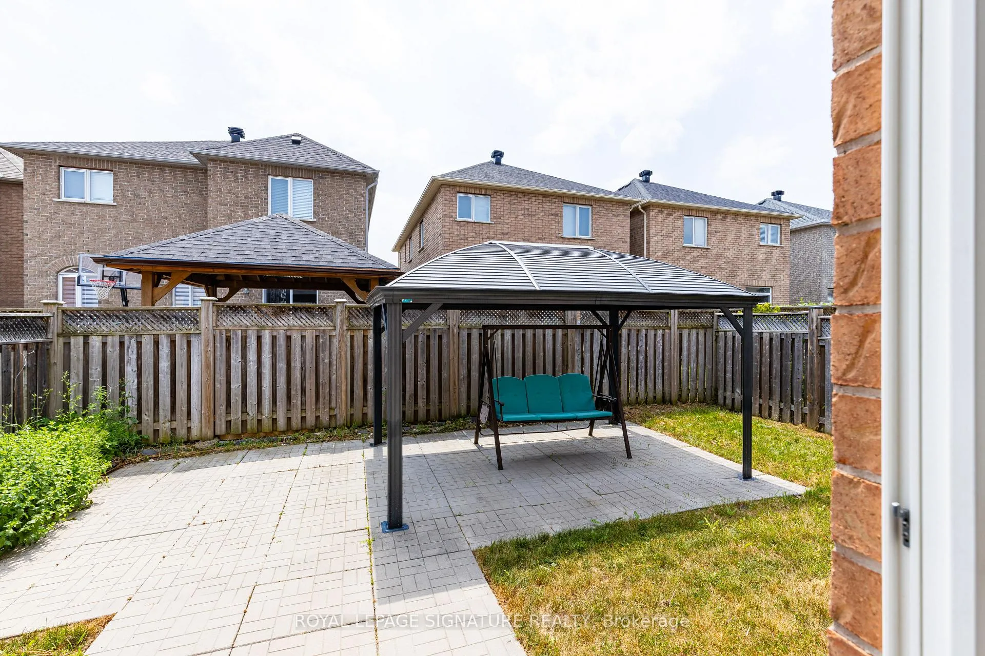 Photo 36 of 39 Hermitage Boulevard, Markham, Wismer — HOMEH