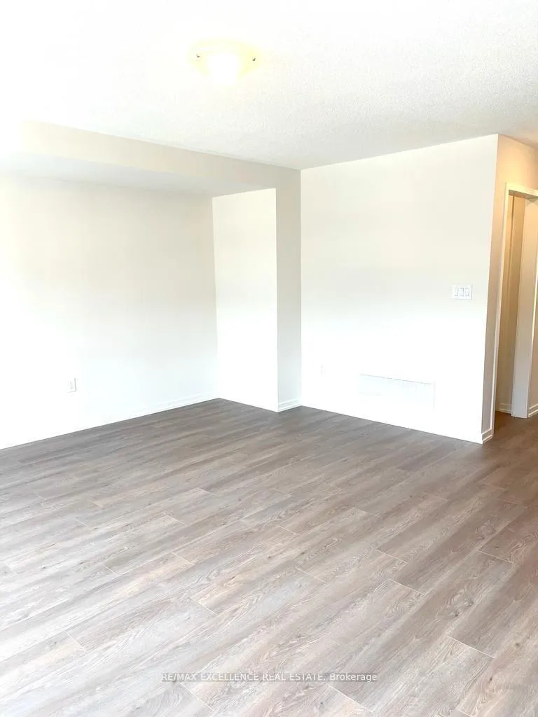 Photo 7 of 1356 Bradenton Path, Oshawa, Eastdale — HOMEH