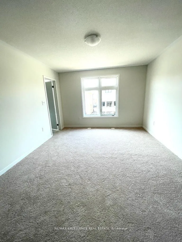 Photo 9 of 1356 Bradenton Path, Oshawa, Eastdale — HOMEH