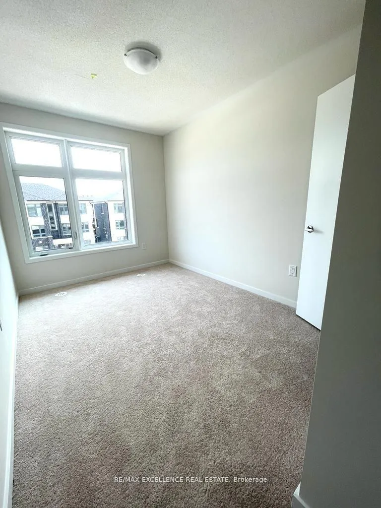 Photo 10 of 1356 Bradenton Path, Oshawa, Eastdale — HOMEH