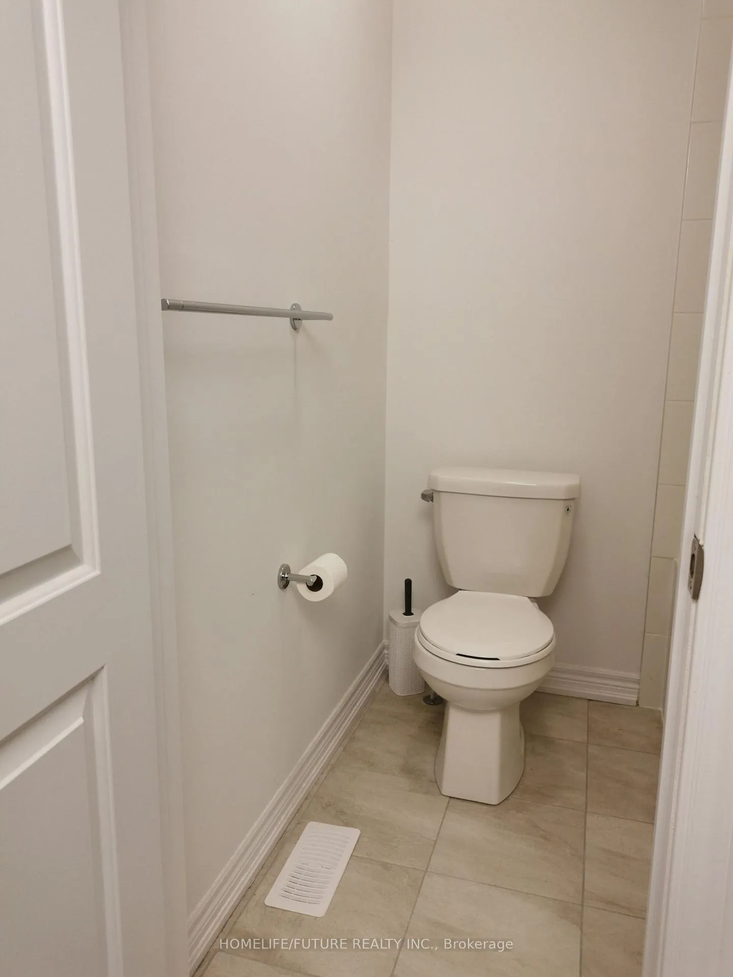 Photo 6 of 1044 Lockie Drive, Oshawa, Kedron — HOMEH