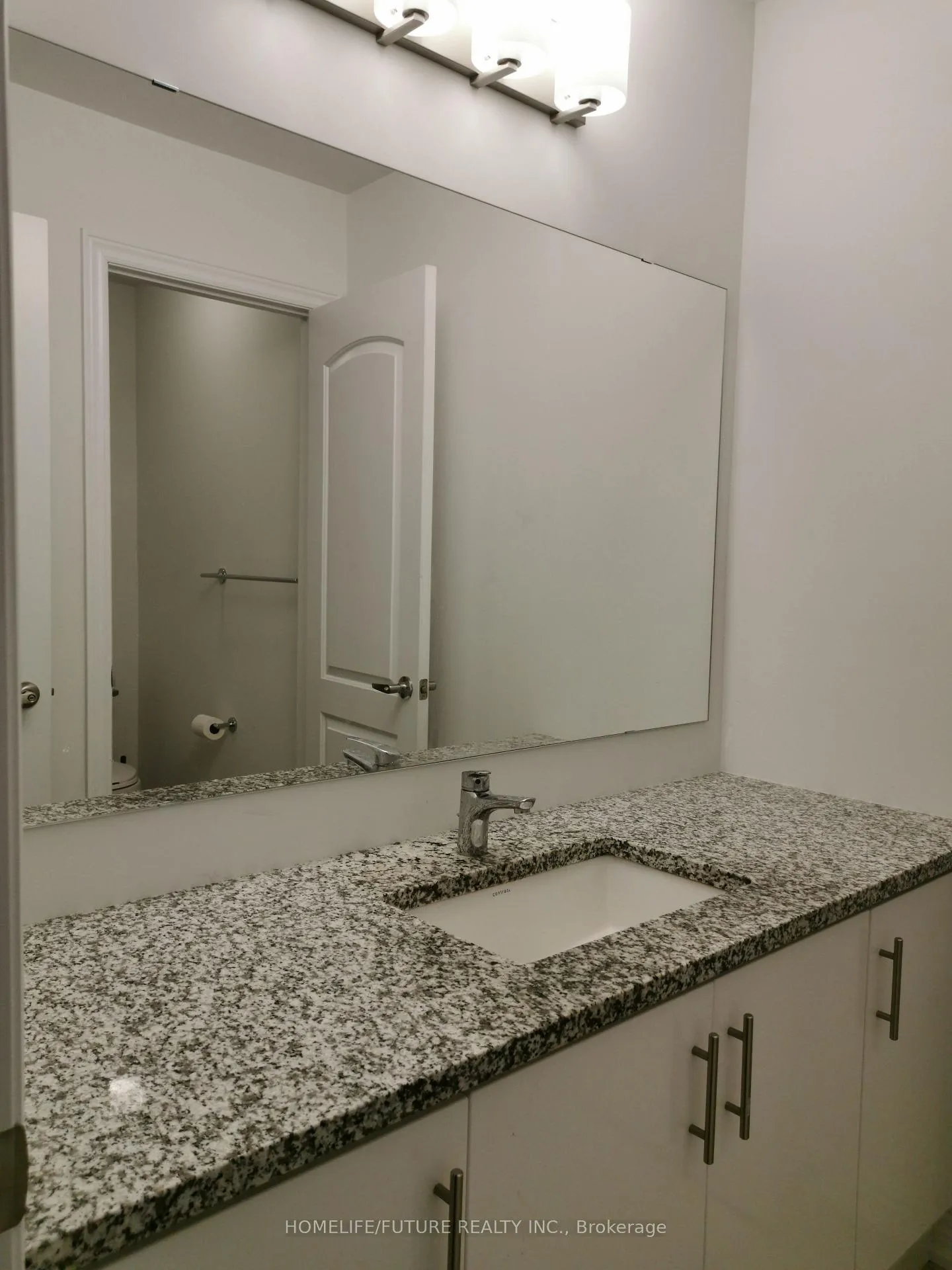 Photo 7 of 1044 Lockie Drive, Oshawa, Kedron — HOMEH