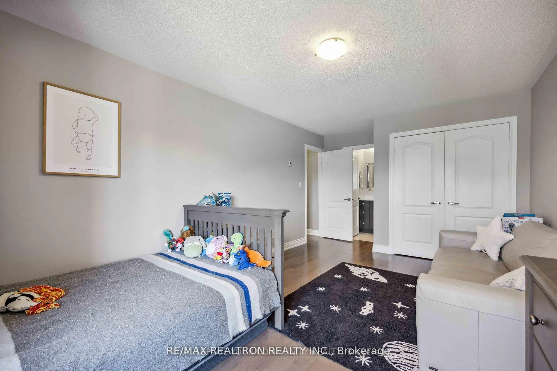 Photo 22 of 49 Arbourview Drive, Vaughan, Patterson — HOMEH