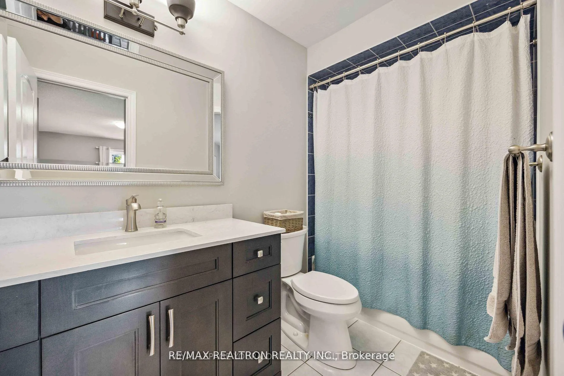 Photo 23 of 49 Arbourview Drive, Vaughan, Patterson — HOMEH