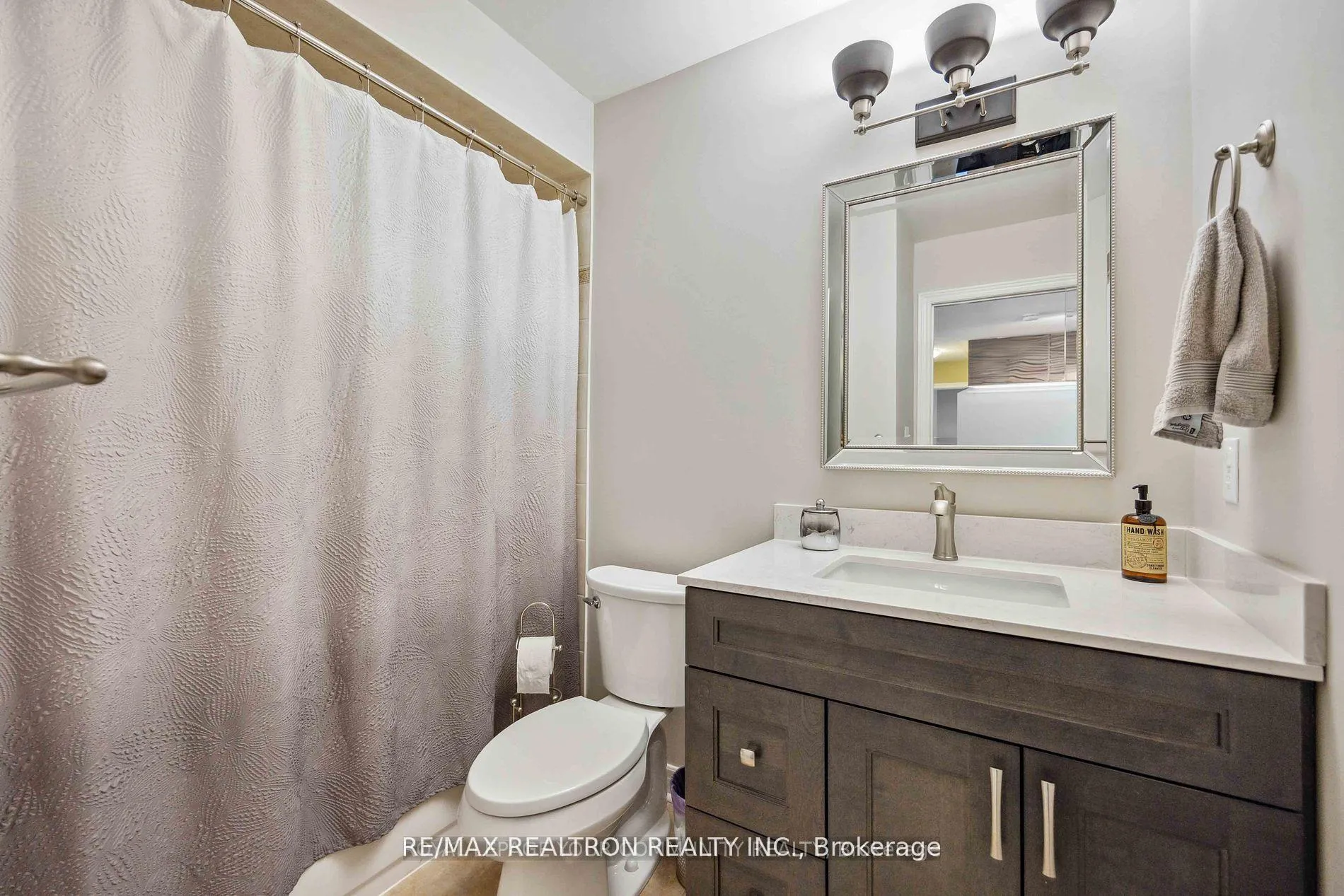 Photo 28 of 49 Arbourview Drive, Vaughan, Patterson — HOMEH