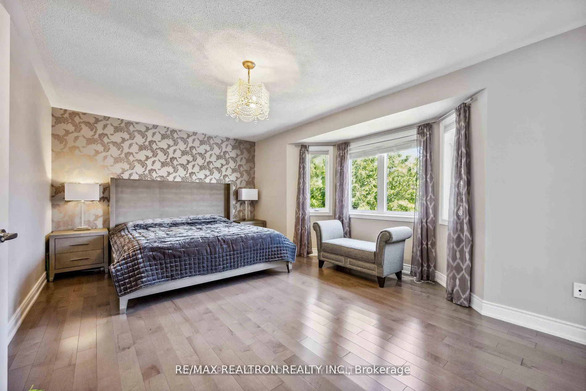 Photo 30 of 49 Arbourview Drive, Vaughan, Patterson — HOMEH
