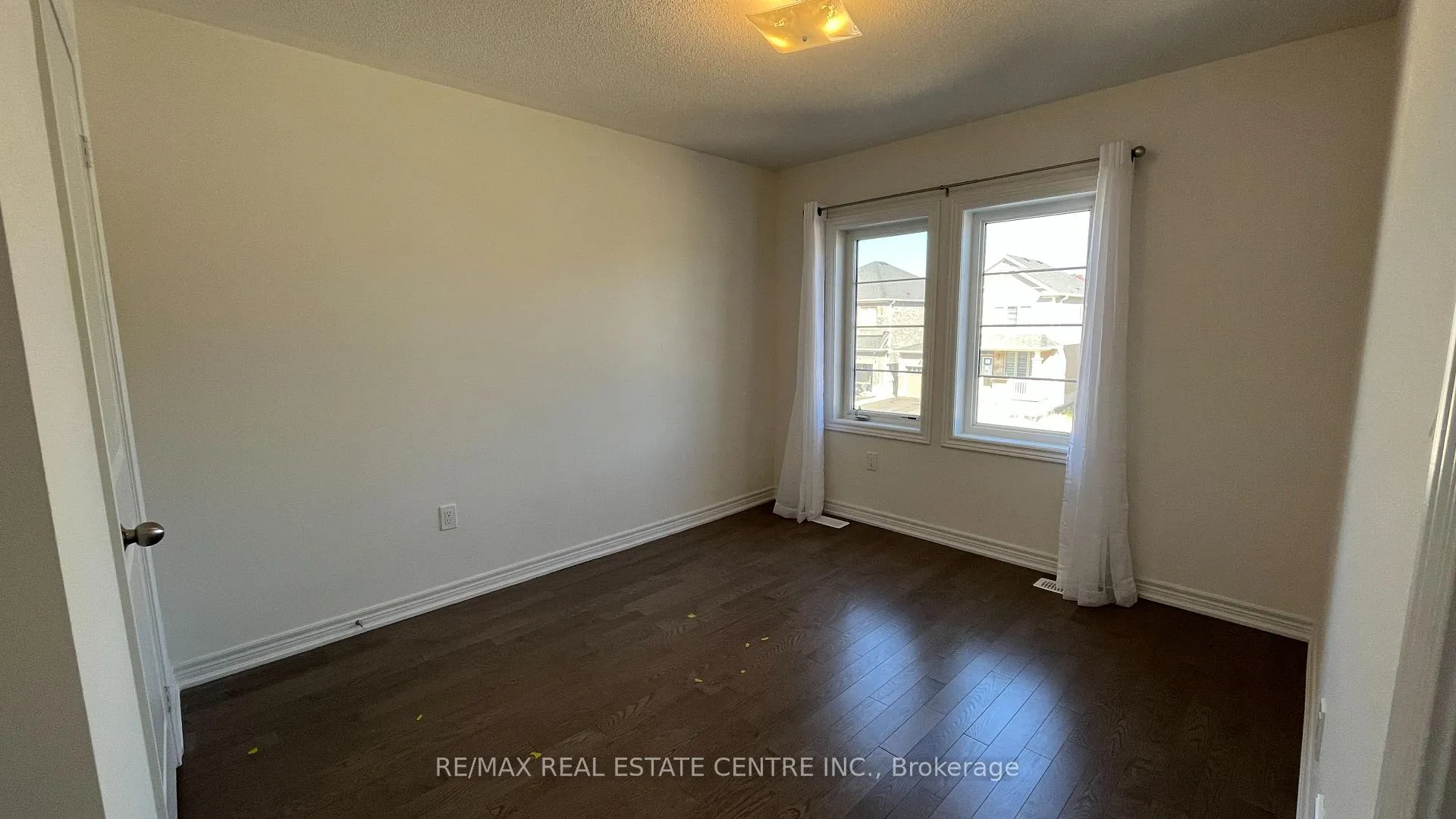 Photo 8 of 556 Red Elm Road, Shelburne — HOMEH