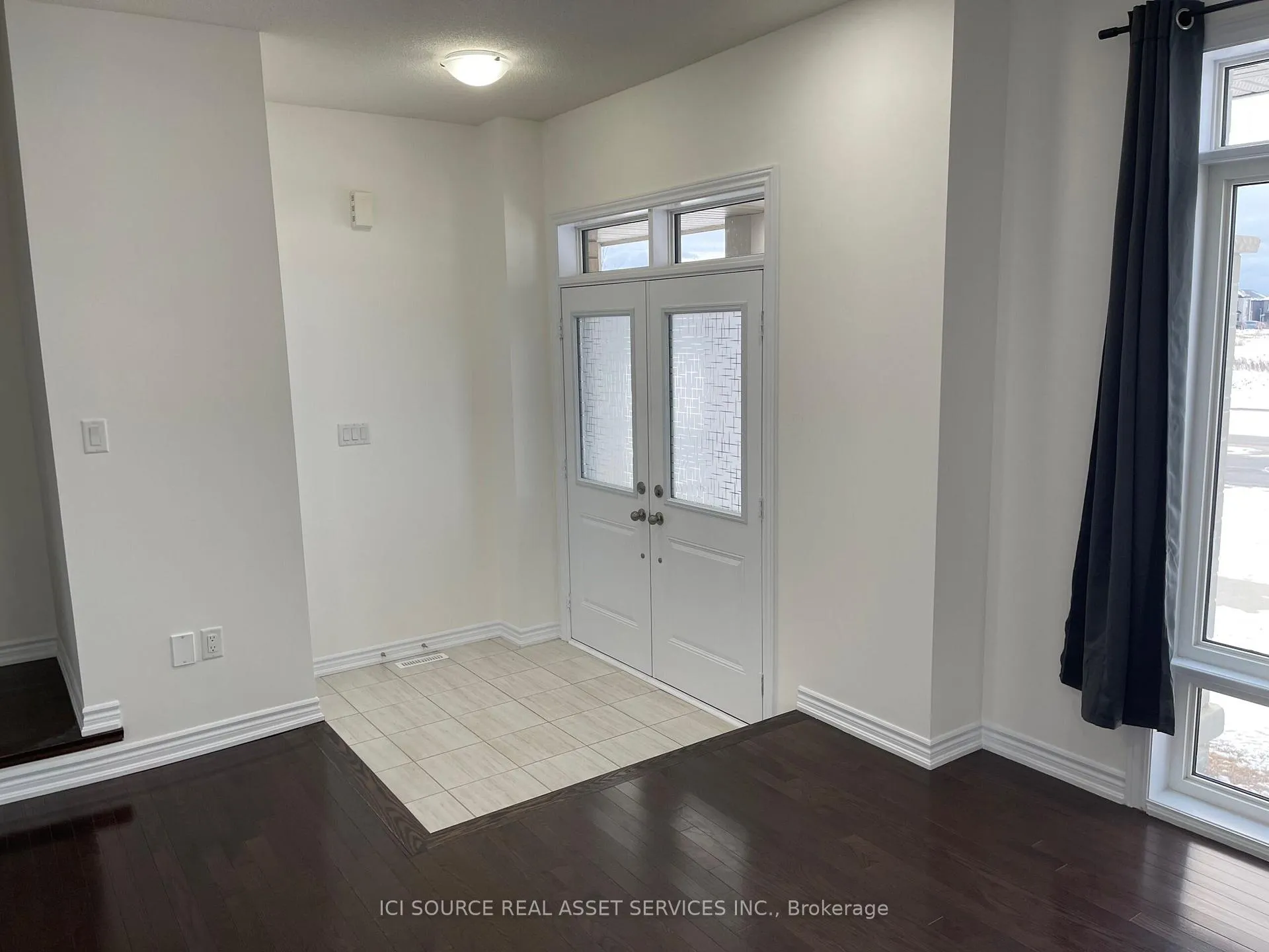 Photo 3 of 257 Coronation Road, Whitby, Rural Whitby — HOMEH