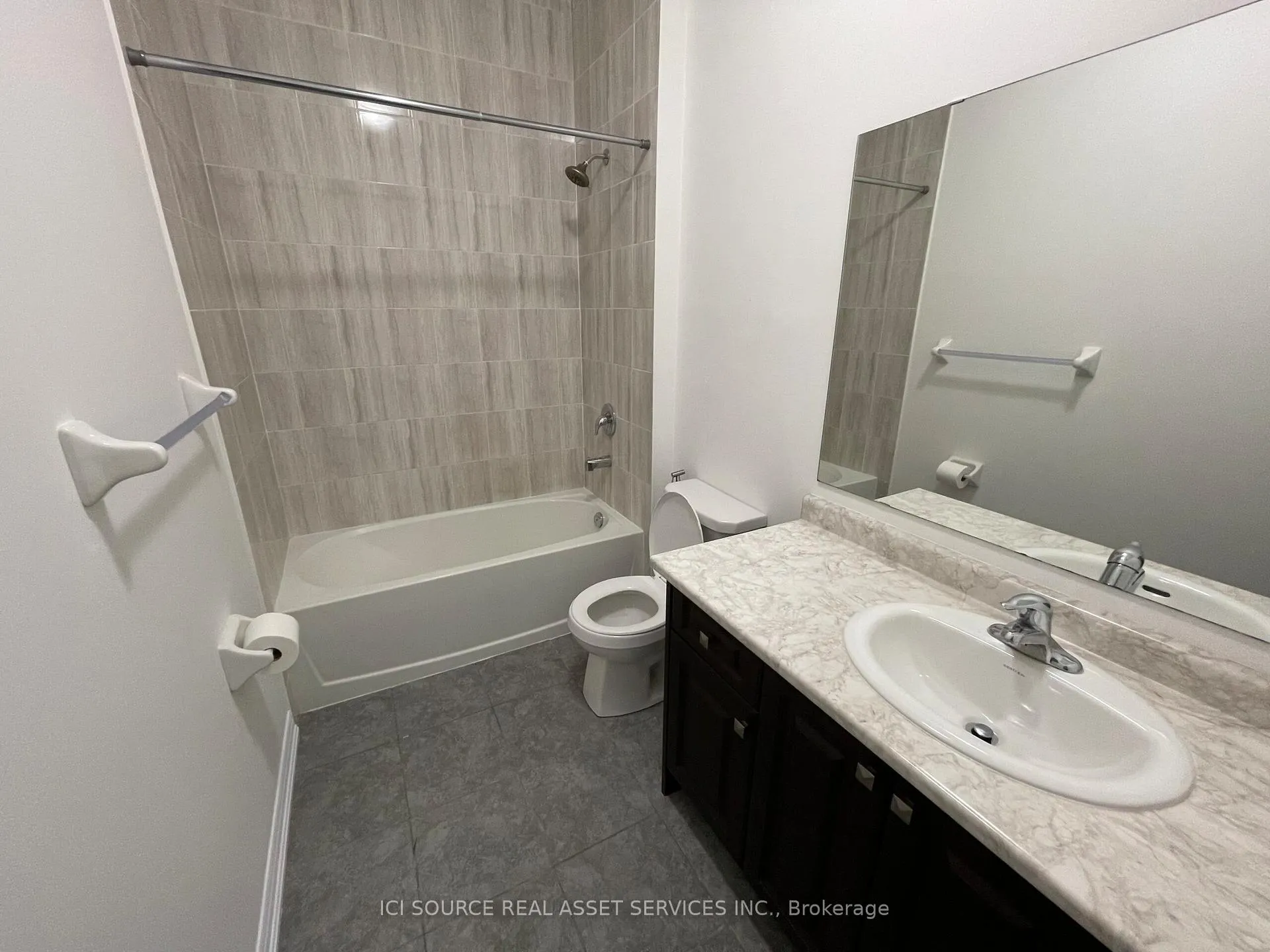 Photo 14 of 257 Coronation Road, Whitby, Rural Whitby — HOMEH