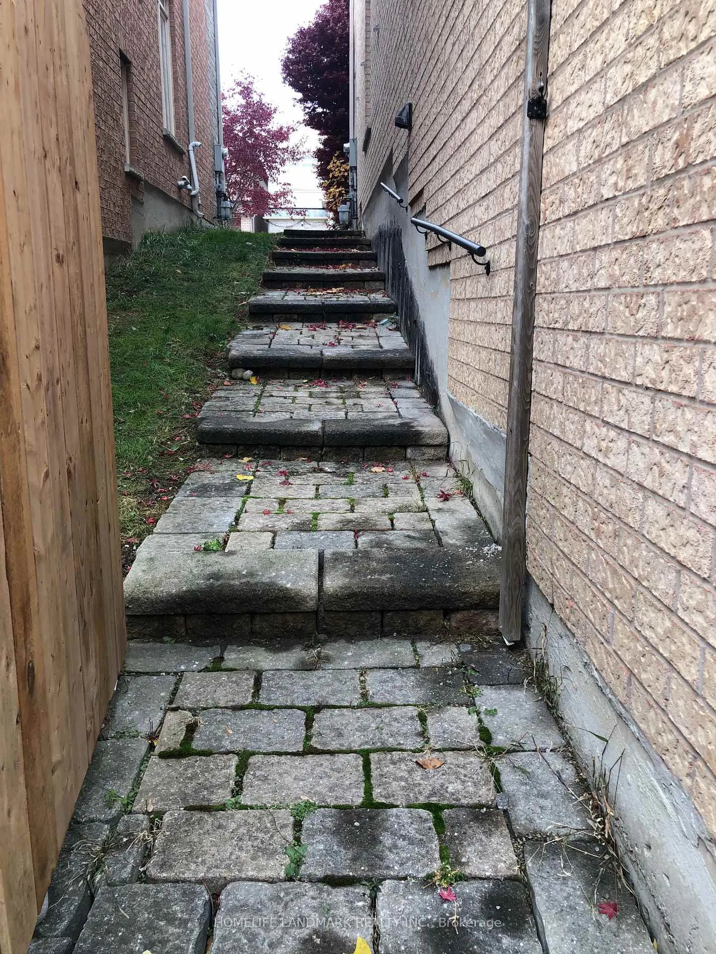 Photo 18 of 95 Dewpoint Road, Vaughan, Patterson — HOMEH