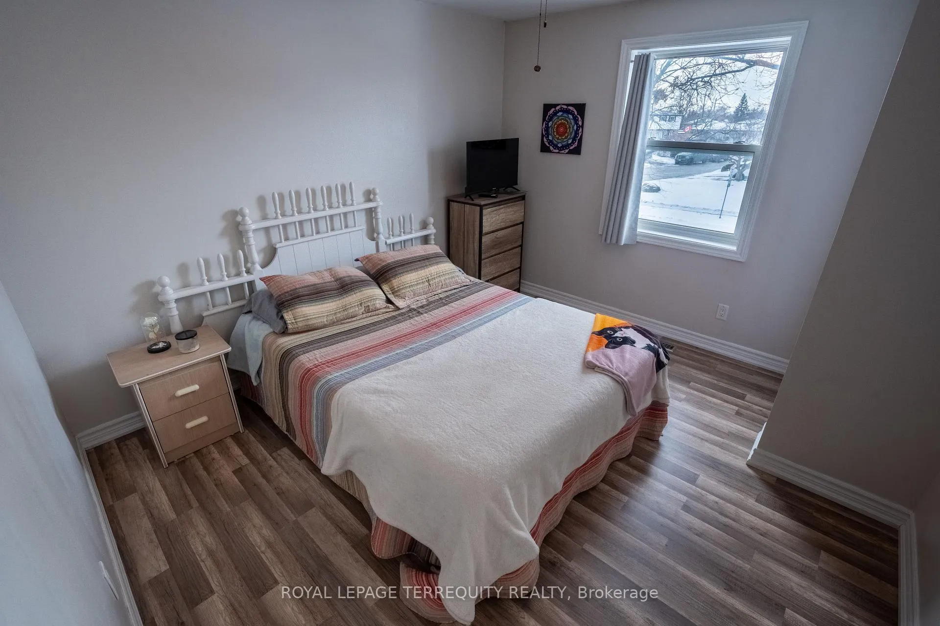 Photo 25 of 65 Dorset Drive, Brampton, Southgate — HOMEH