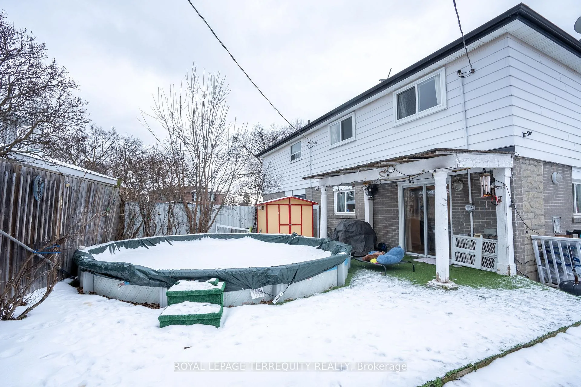 Photo 41 of 65 Dorset Drive, Brampton, Southgate — HOMEH