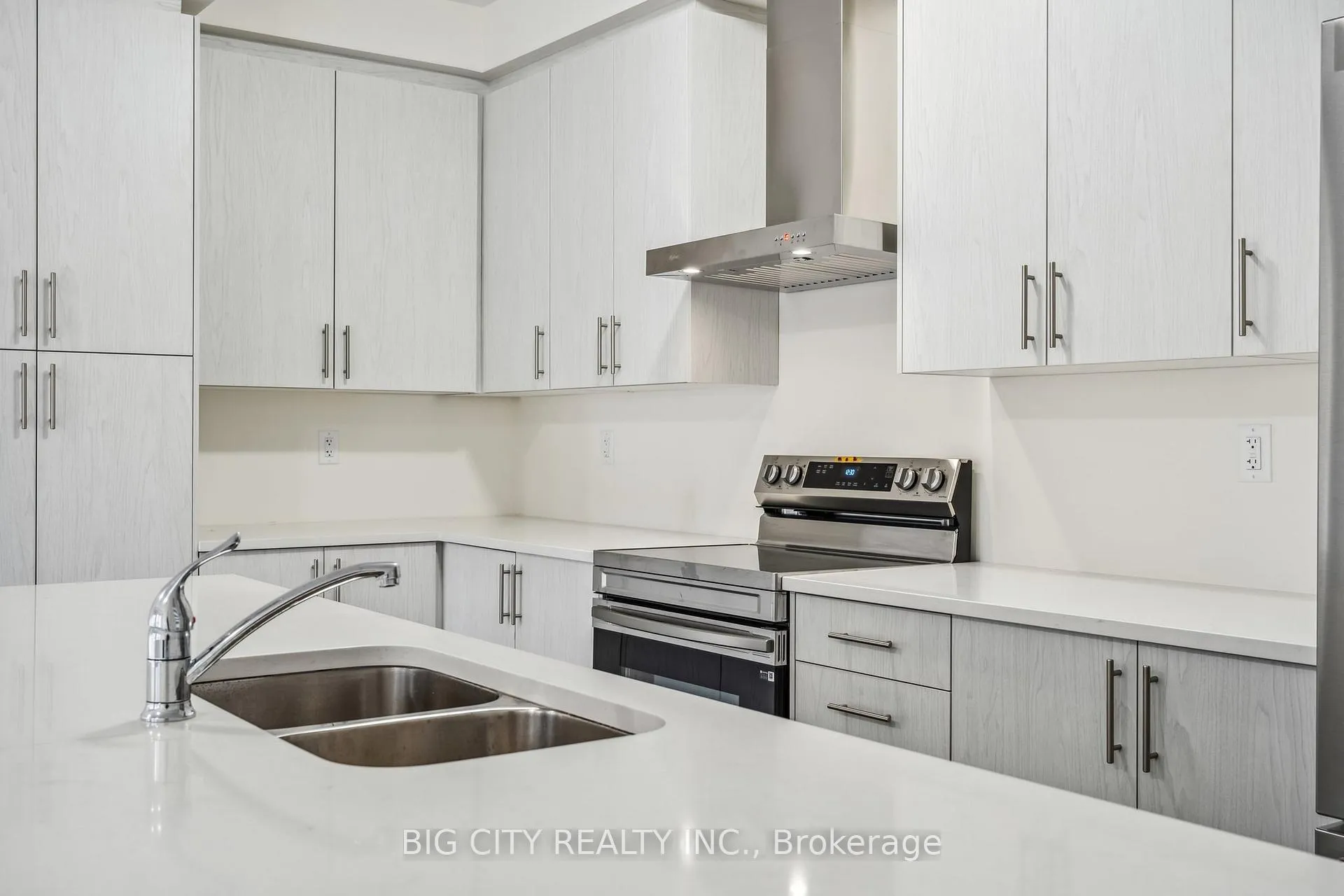 Photo 17 of 3178 Sideline 16, Pickering, Rural Pickering — HOMEH