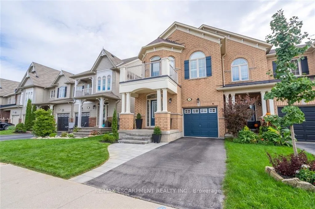 Photo 2 of 165 Nisbet Boulevard, Hamilton, Waterdown — HOMEH
