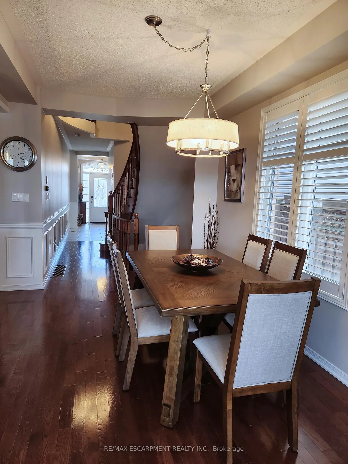 Photo 5 of 165 Nisbet Boulevard, Hamilton, Waterdown — HOMEH