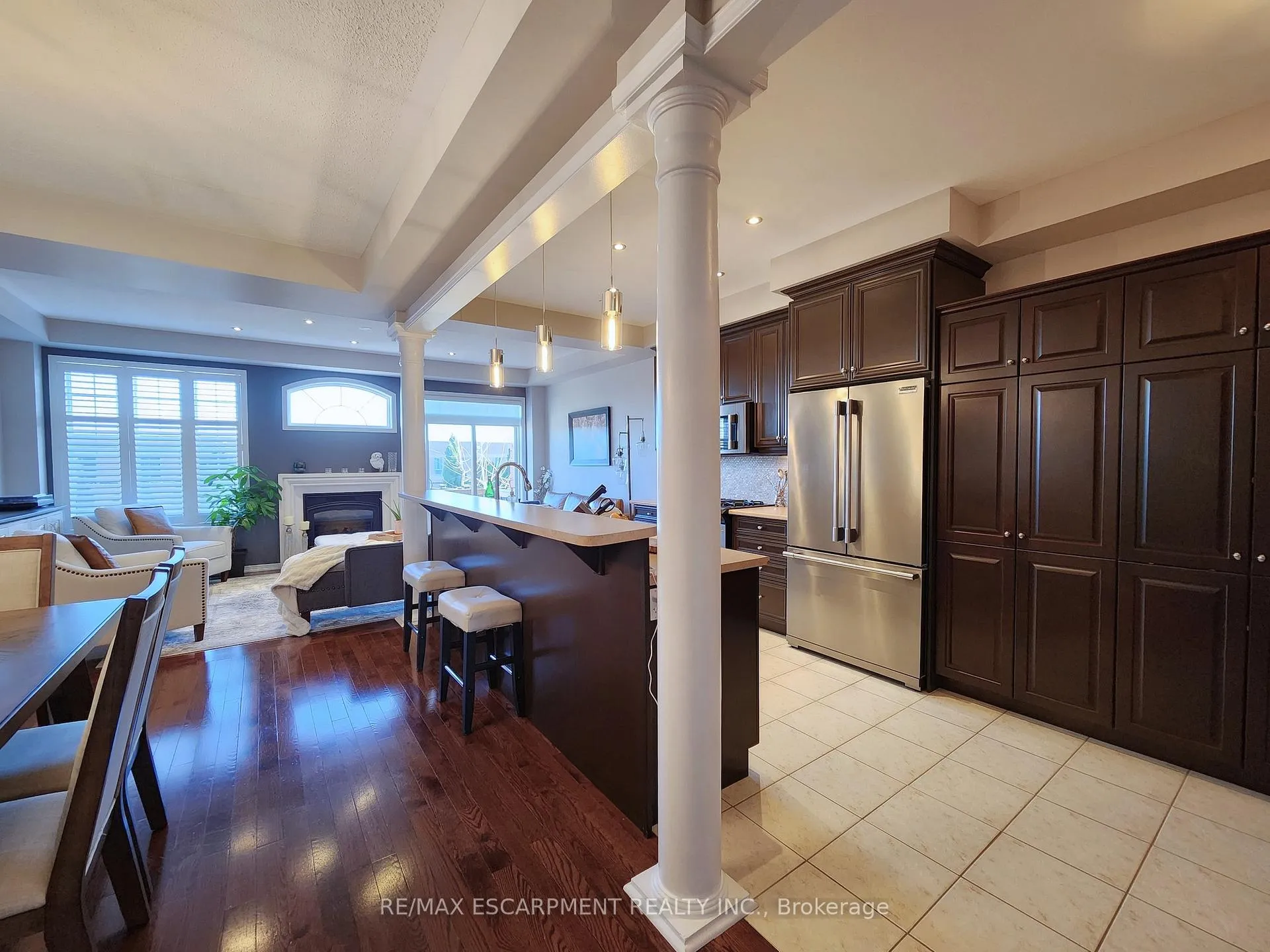 Photo 7 of 165 Nisbet Boulevard, Hamilton, Waterdown — HOMEH