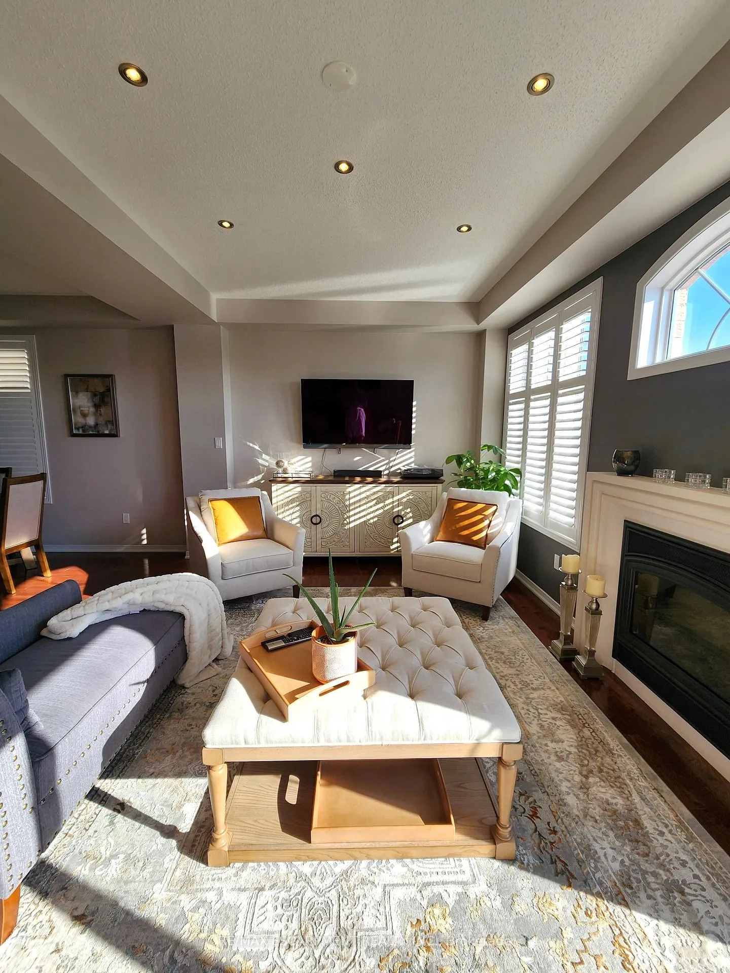Photo 12 of 165 Nisbet Boulevard, Hamilton, Waterdown — HOMEH