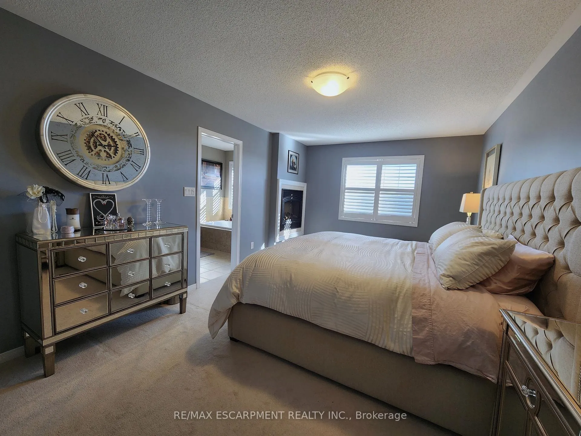 Photo 16 of 165 Nisbet Boulevard, Hamilton, Waterdown — HOMEH