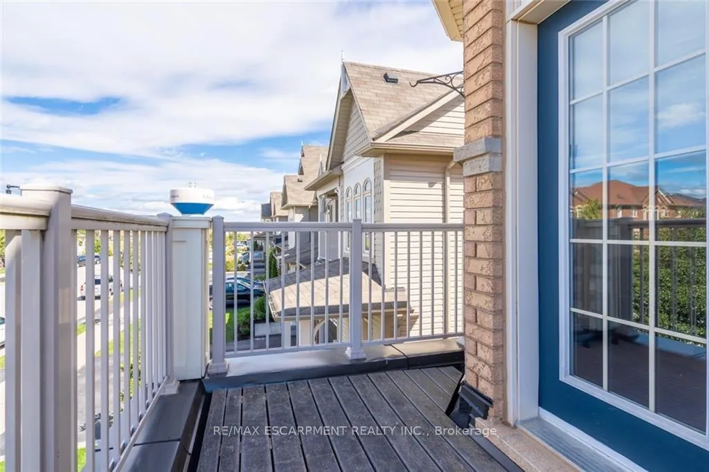 Photo 24 of 165 Nisbet Boulevard, Hamilton, Waterdown — HOMEH